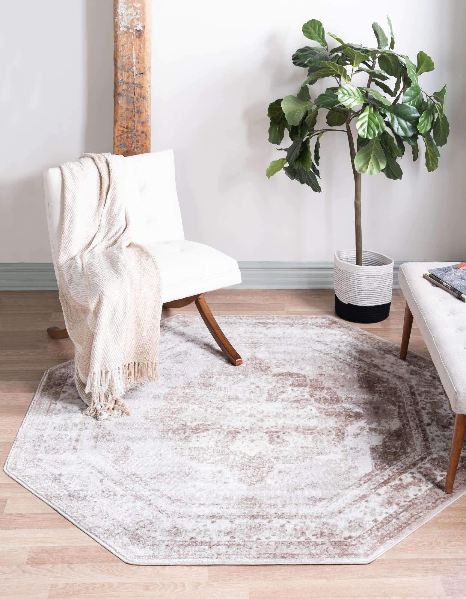 Unique Loom Sofia Collection Area Rug - Salle Garnier (7 10 Octagon, Beige/ Ivory)