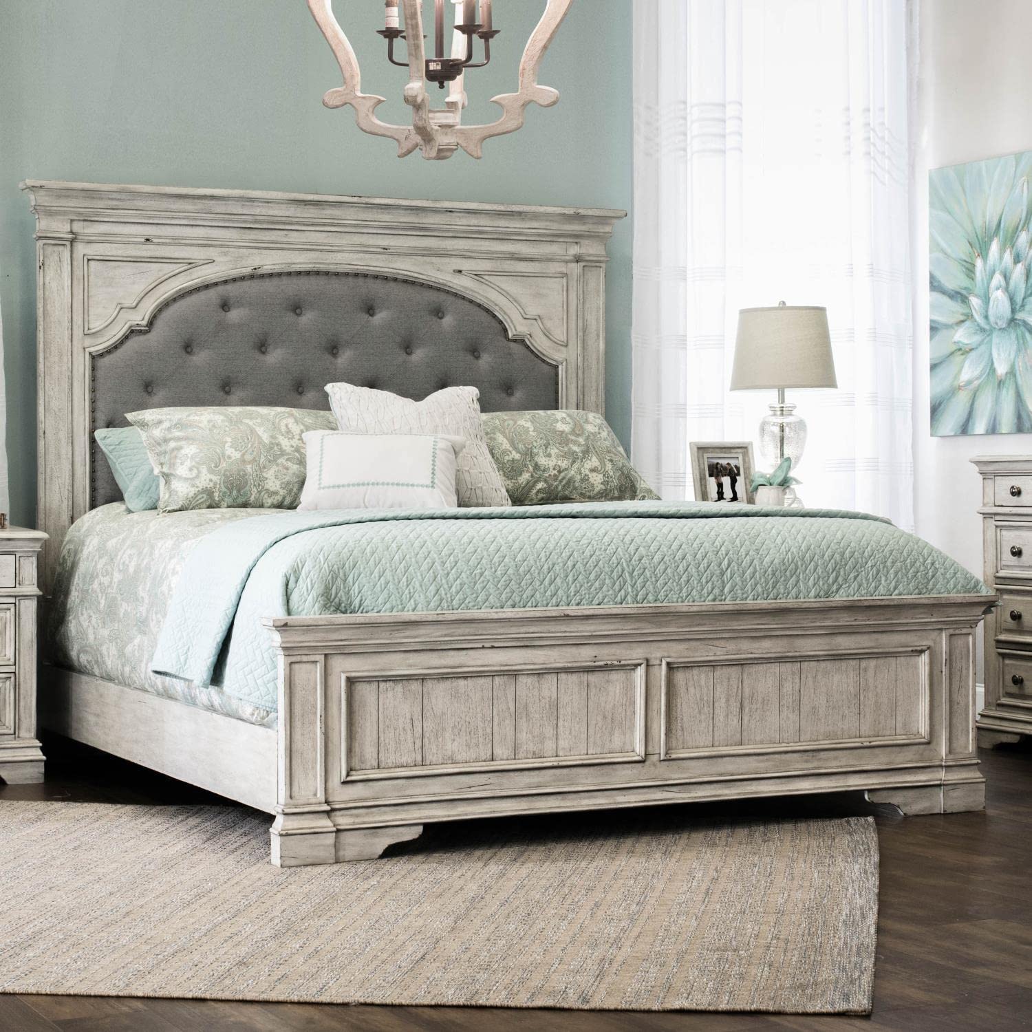Steve Silver Highland Park Rustic Ivory Wood Upholstered Panel Queen Bed