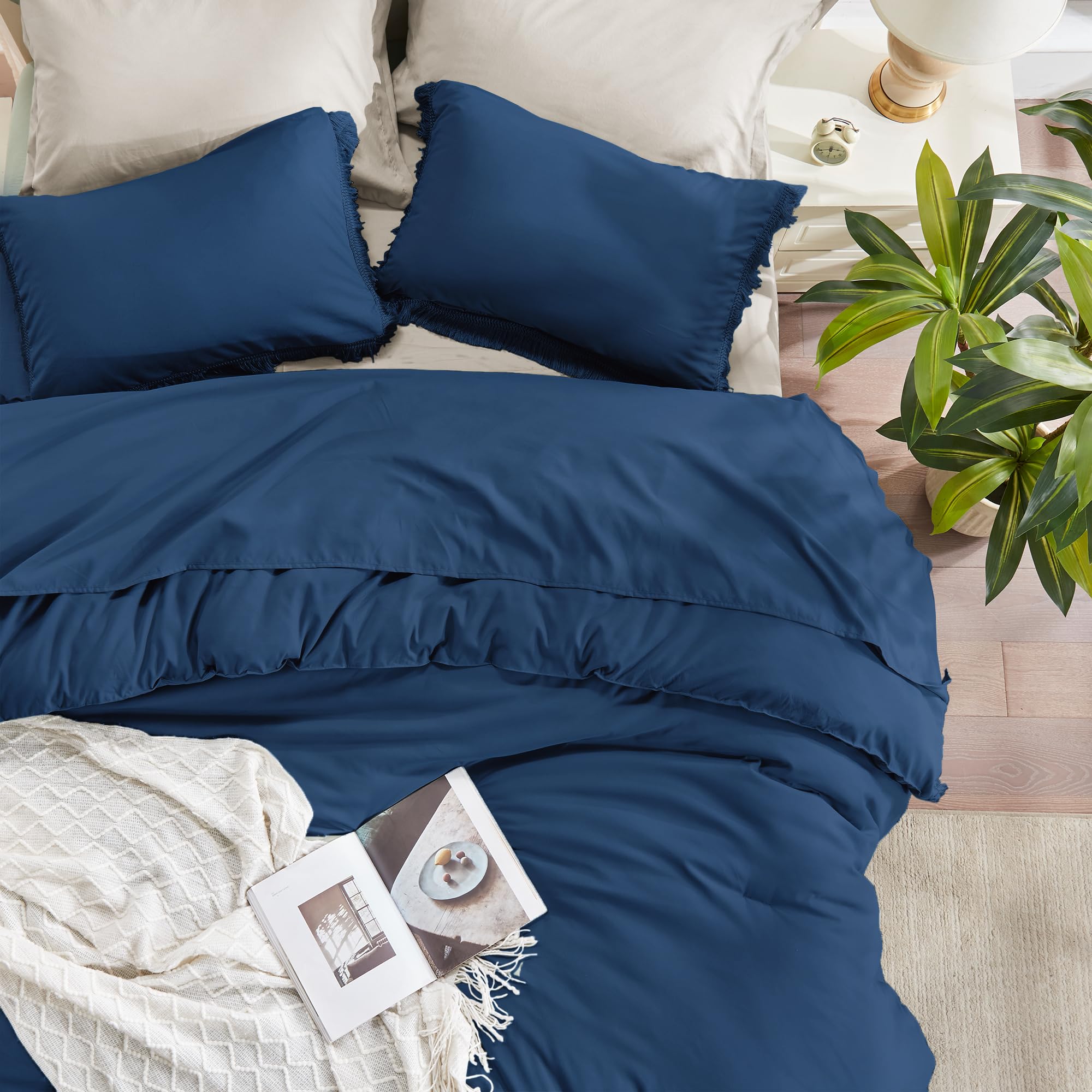 Andency Navy Blue Comforter Set California King, 3 Pieces Boho Tassel Lightweight Bedding Comforter Sets, All Season Soft Fluffy Fringe Bed Set (104X96In Comforter & 2 Pillowcases)