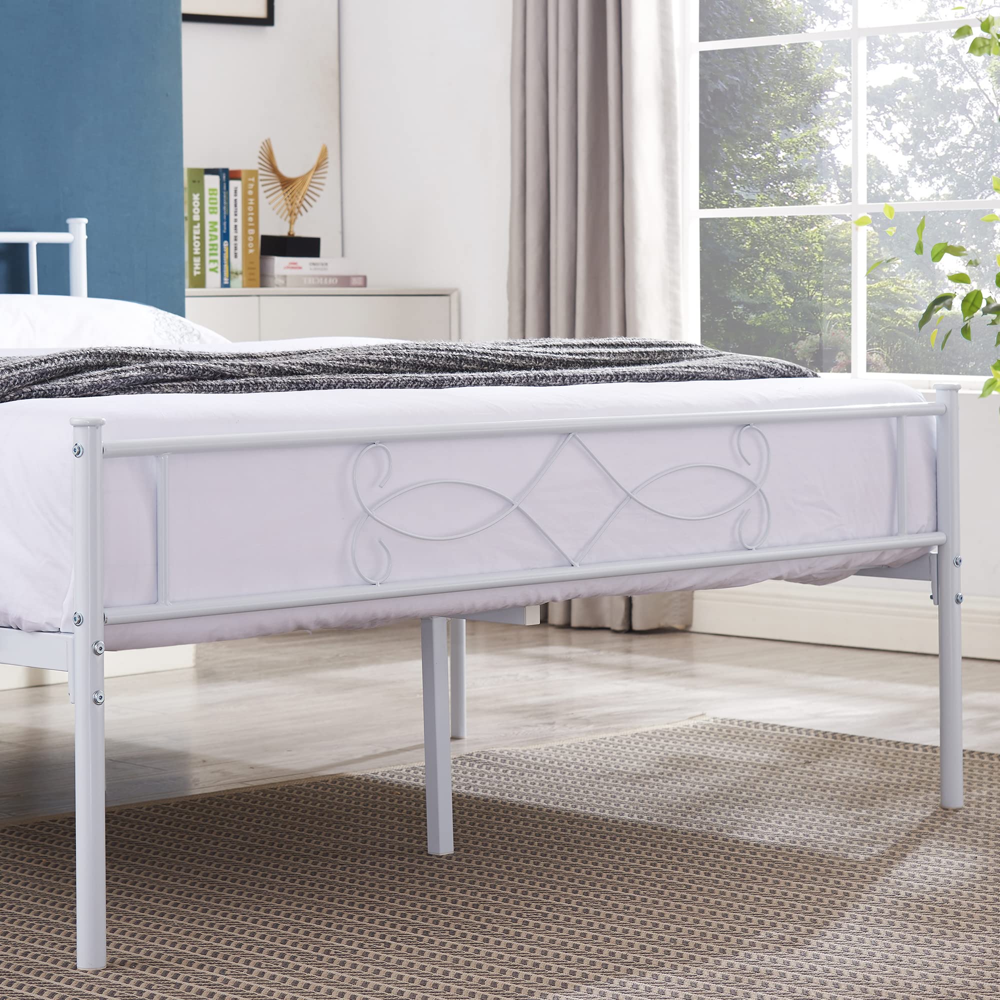 Vecelo 14' Full Size White Metal Platform Bed Frame With Headboard,Premium Steel Slat Support/No Box Spring Needed/Noise-Free/Easy Assembly