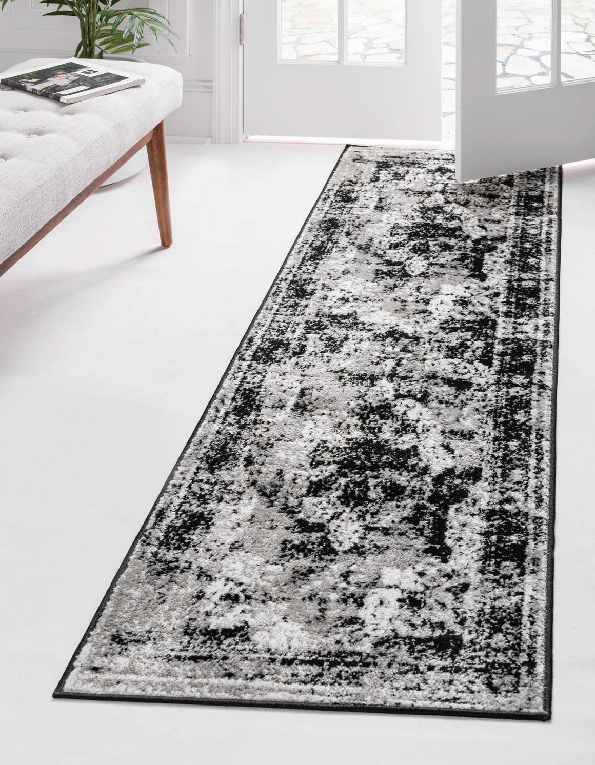 Unique Loom Sofia Collection Area Rug - Salle Garnier (2 x 5 1 Runner, Black/ Ivory)