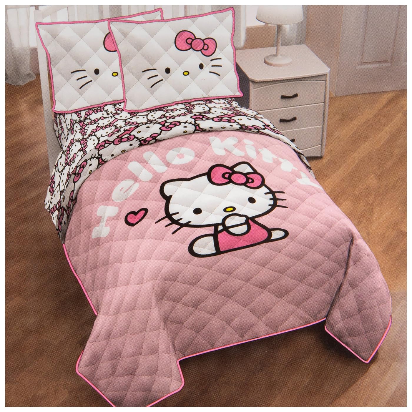 Hobby Lobby Hello Kitty Queen Quilt Set, 100% Polyester, Machine Washable