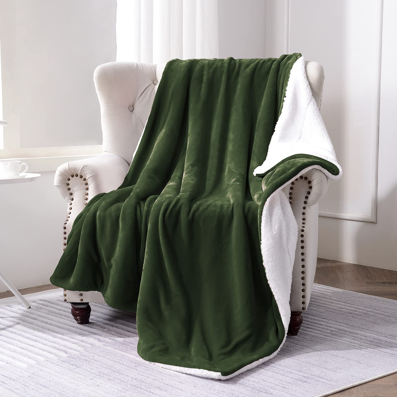 Sochow Sherpa Fleece Throw Blanket, Double-Sided Super Soft Luxurious Plush Blanket Twin Size 60 Inchx80 Inch, Olive Green