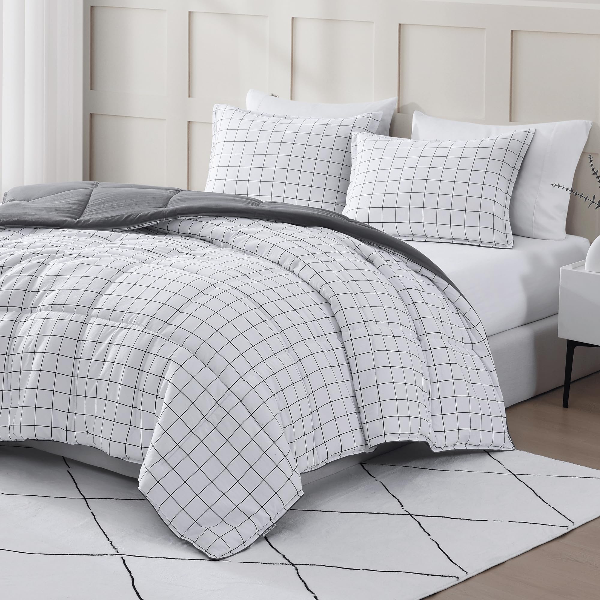 Casa Platino Queen Comforter Set Pre-Washed- Duvet Insert 3 Piece Set - Brushed Microfiber Queen Size Comforter Set - Comforter