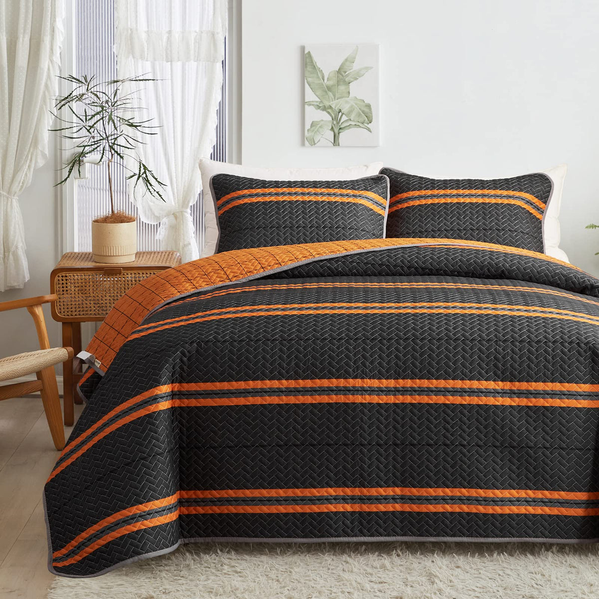 Flysheep Modern Boho Halloween Quilt Set Full Queen Size, 3 Pcs Bright Orange Striped On Black Bedspread, Soft Microfiber Coverl