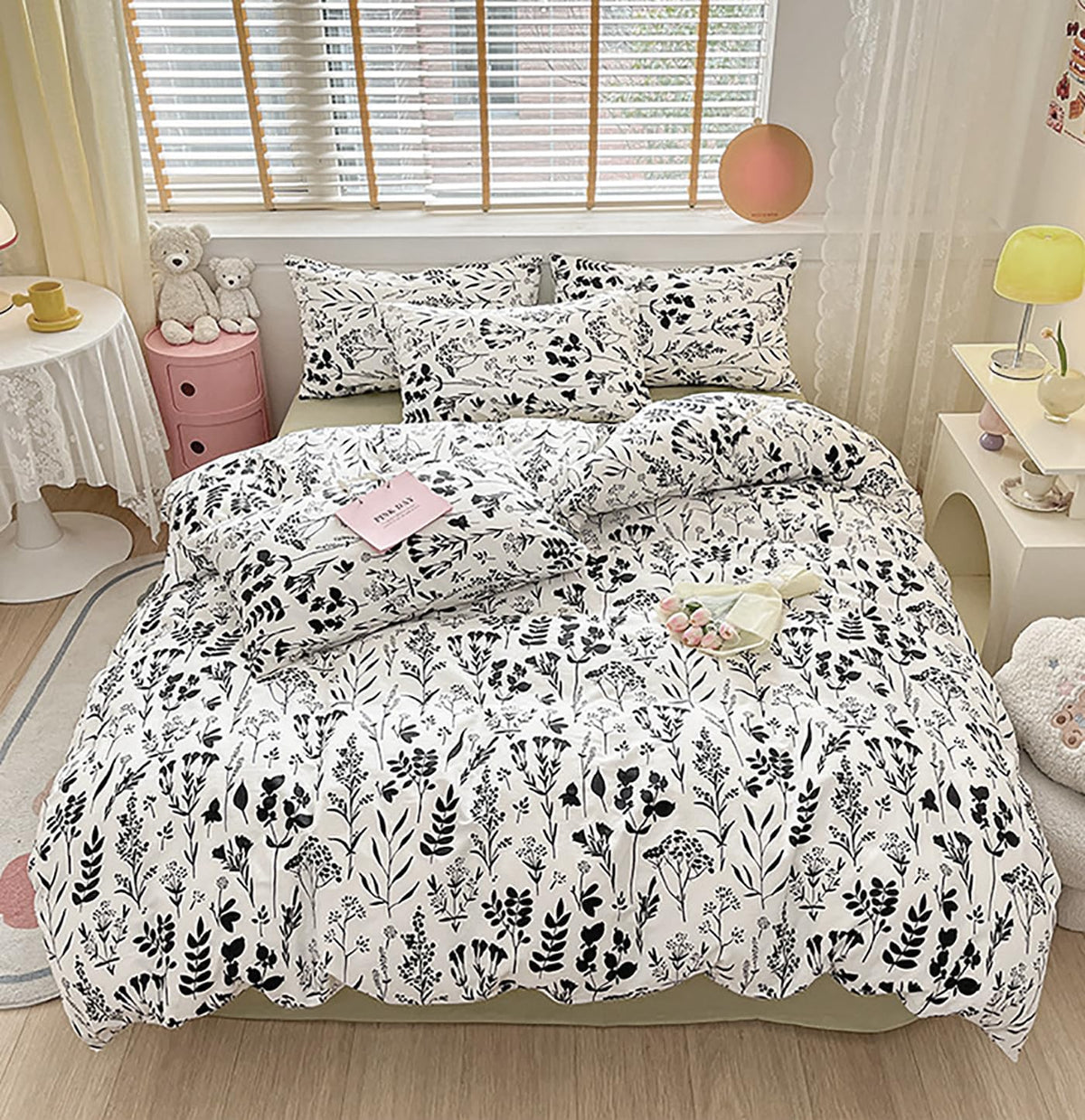 Karever Black Botanical Comforter Set Queen White Black Floral Plant Bedding Comforter Set Girls Garden Pattern Printed On White