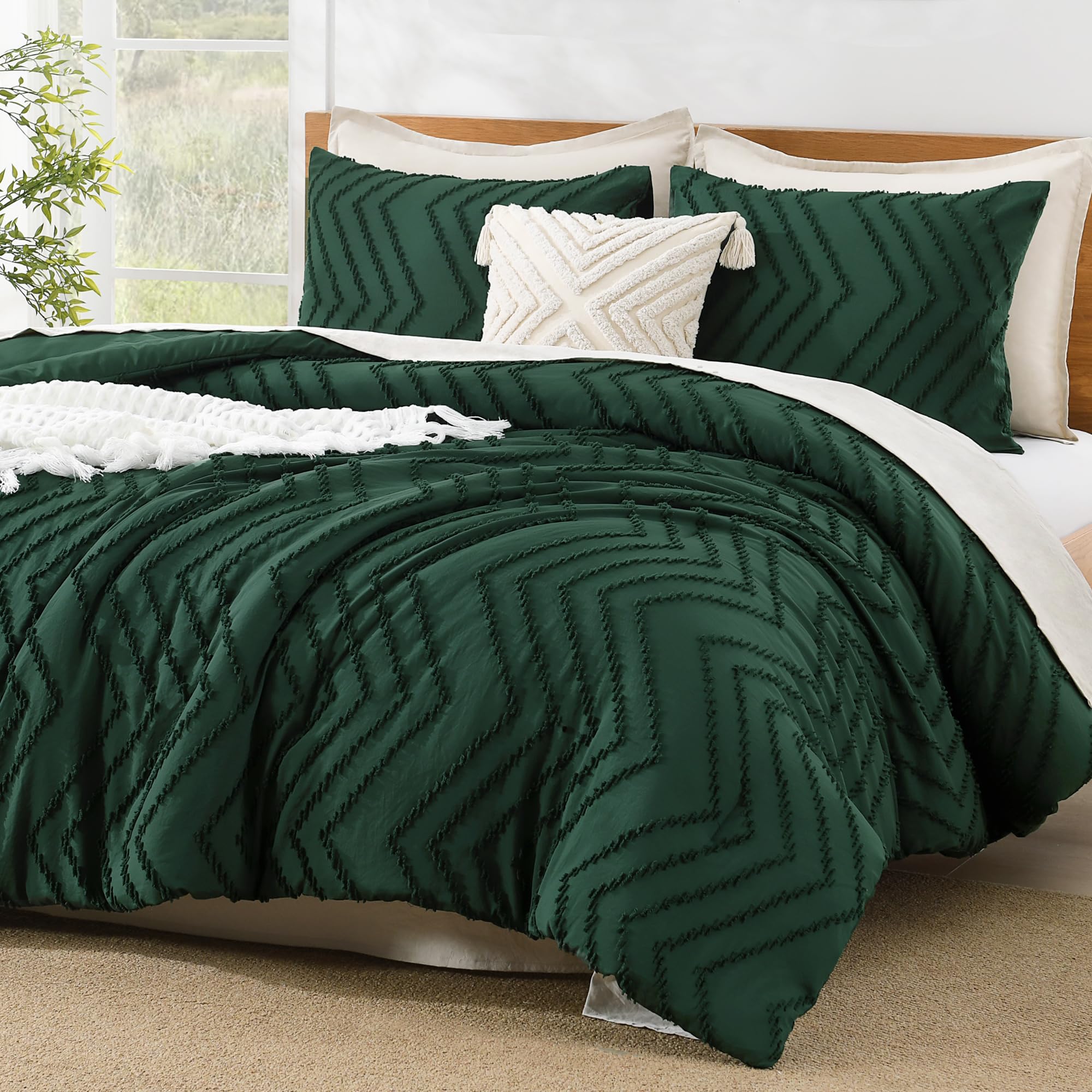Litanika California King Comforter Set Dark Emerald Green, 3 Pieces Cal King Oversized Chevron Tufted Solid Forest Green Bedding