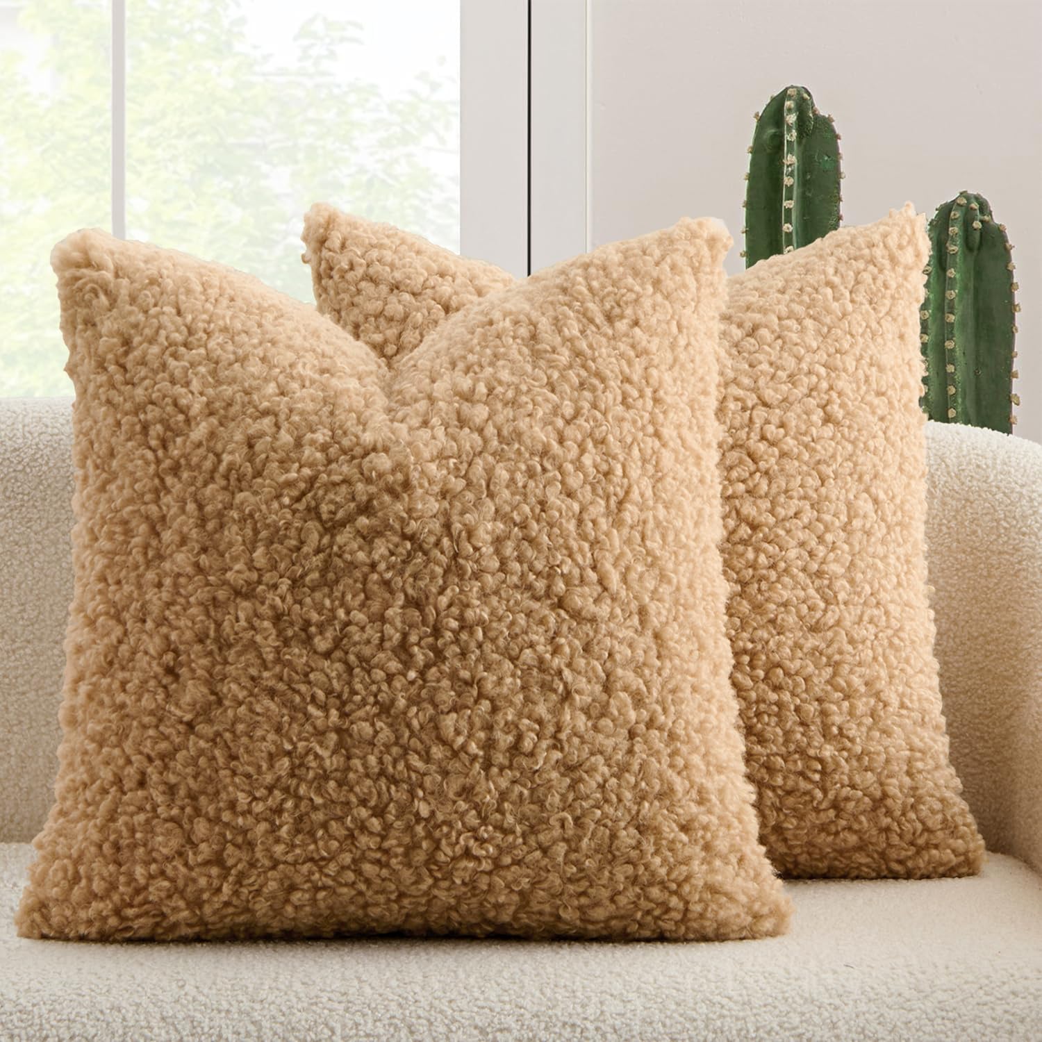 MIULEE Pack of 2 Throw Pillow Covers 18x18 Inch Neutral Camel Faux Fur Decorative Sherpa Pillow Covers Fuzzy Accent Soft Sheepsk