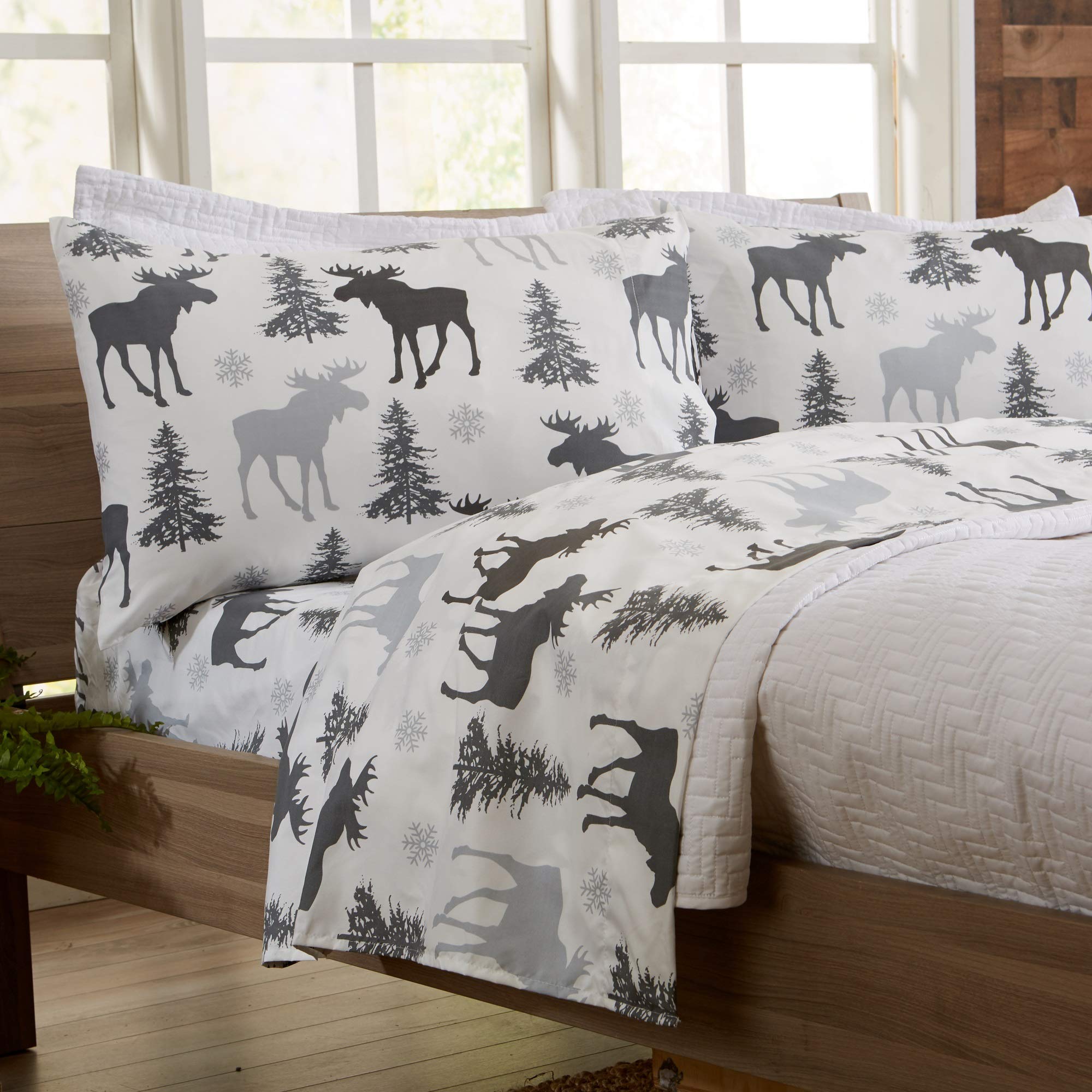 Great Bay Home 4-Piece King Microfiber Sheet Set | Lodge-Printed, Ultra-Soft Sheets | Wrinkle & Fade-Resistant Patterns Drawn Fr
