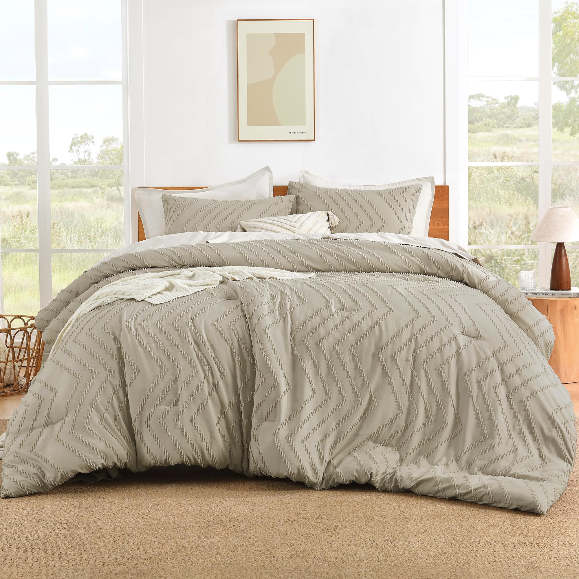 Litanika Oatmeal Queen Size Comforter Sets, 3 Pieces Lightweight Chevron Tufted Bedding Comforter Set, Fluffy Down Alternative C