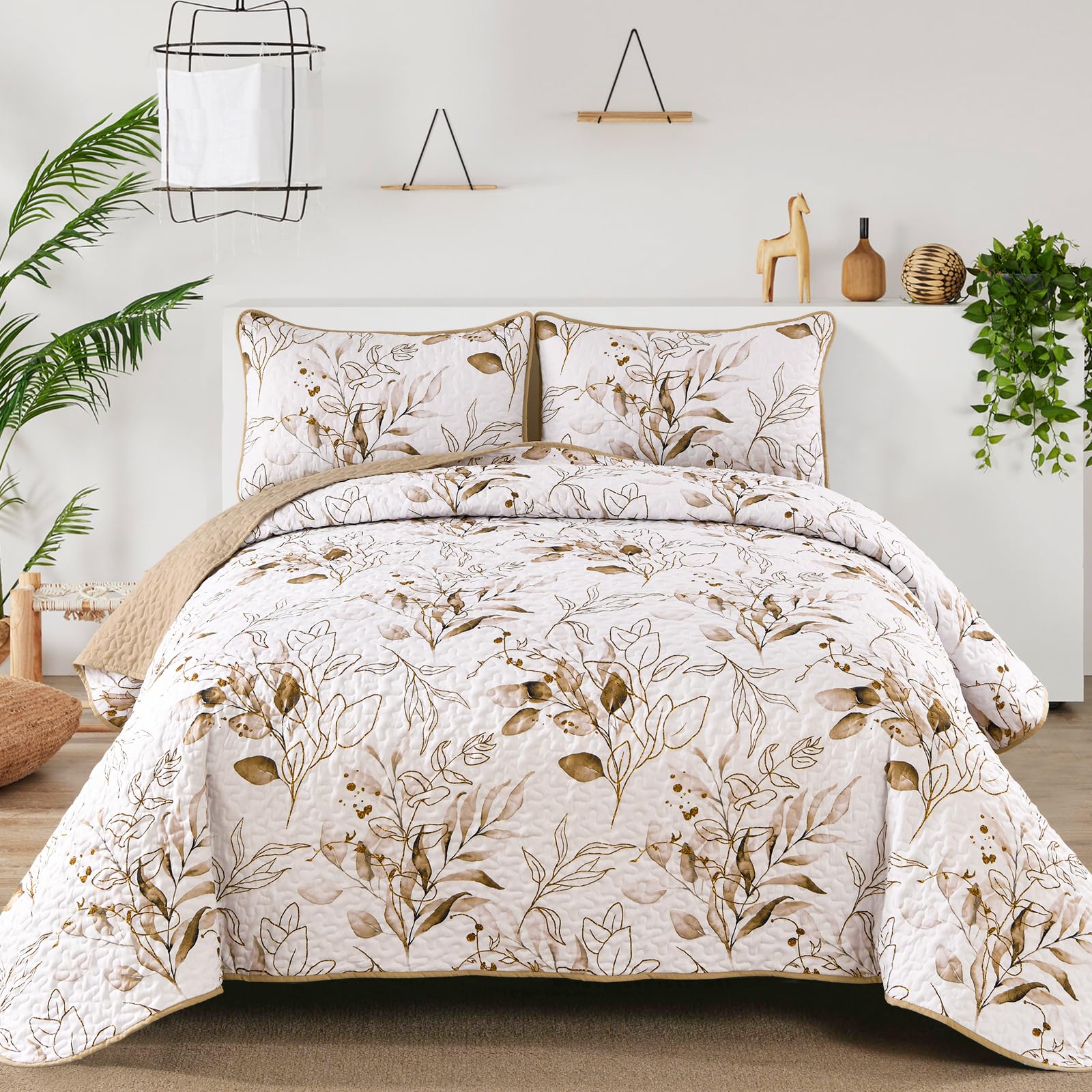 Aninbedding Floral King Quilt Set,Brown Botanical Bedspread Coverlet Set with 2 Pillowcases,Lightweight Soft Micorfiber Bedding 