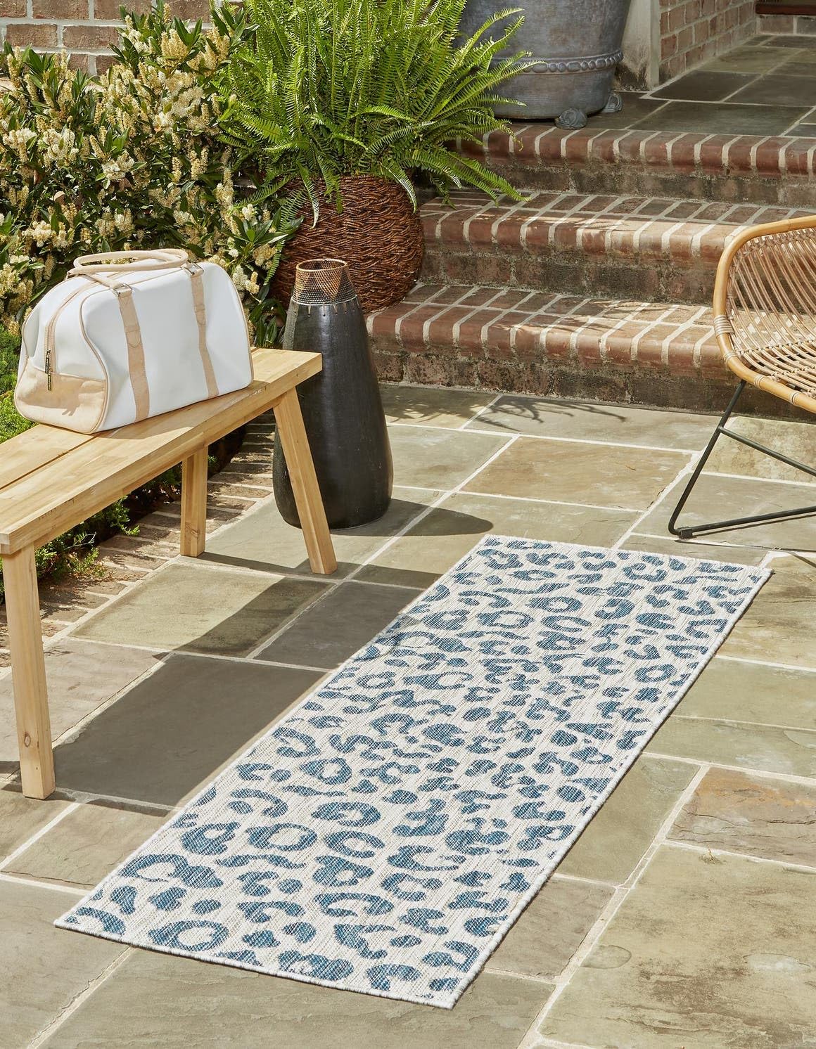 Unique Loom Outdoor Safari Collection Area Rug - Leopard (2 7 x 10 Runner Blue/Gray)