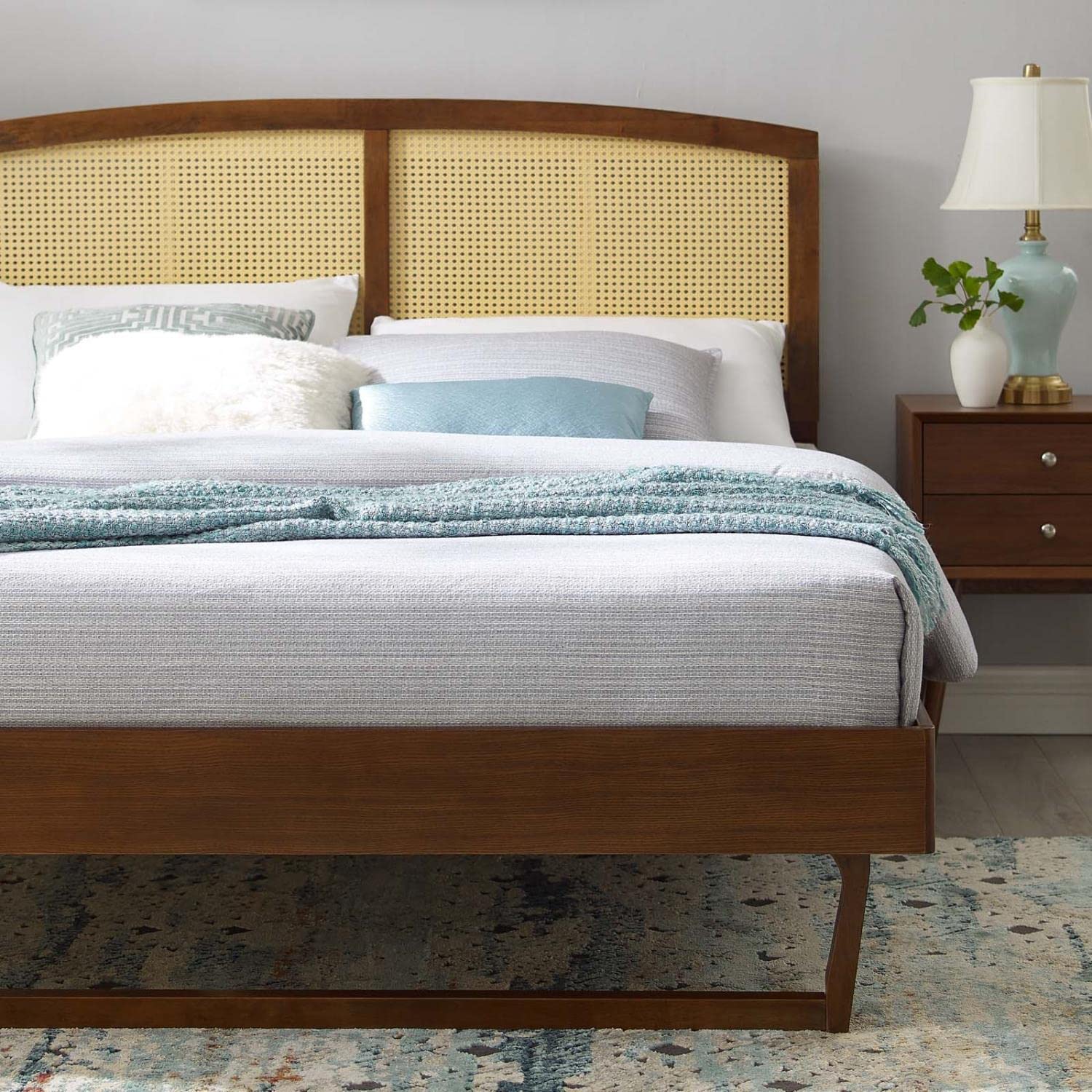 Modway Sierra Cane And Wood Full Platform Bed With Angular Legs In Walnut