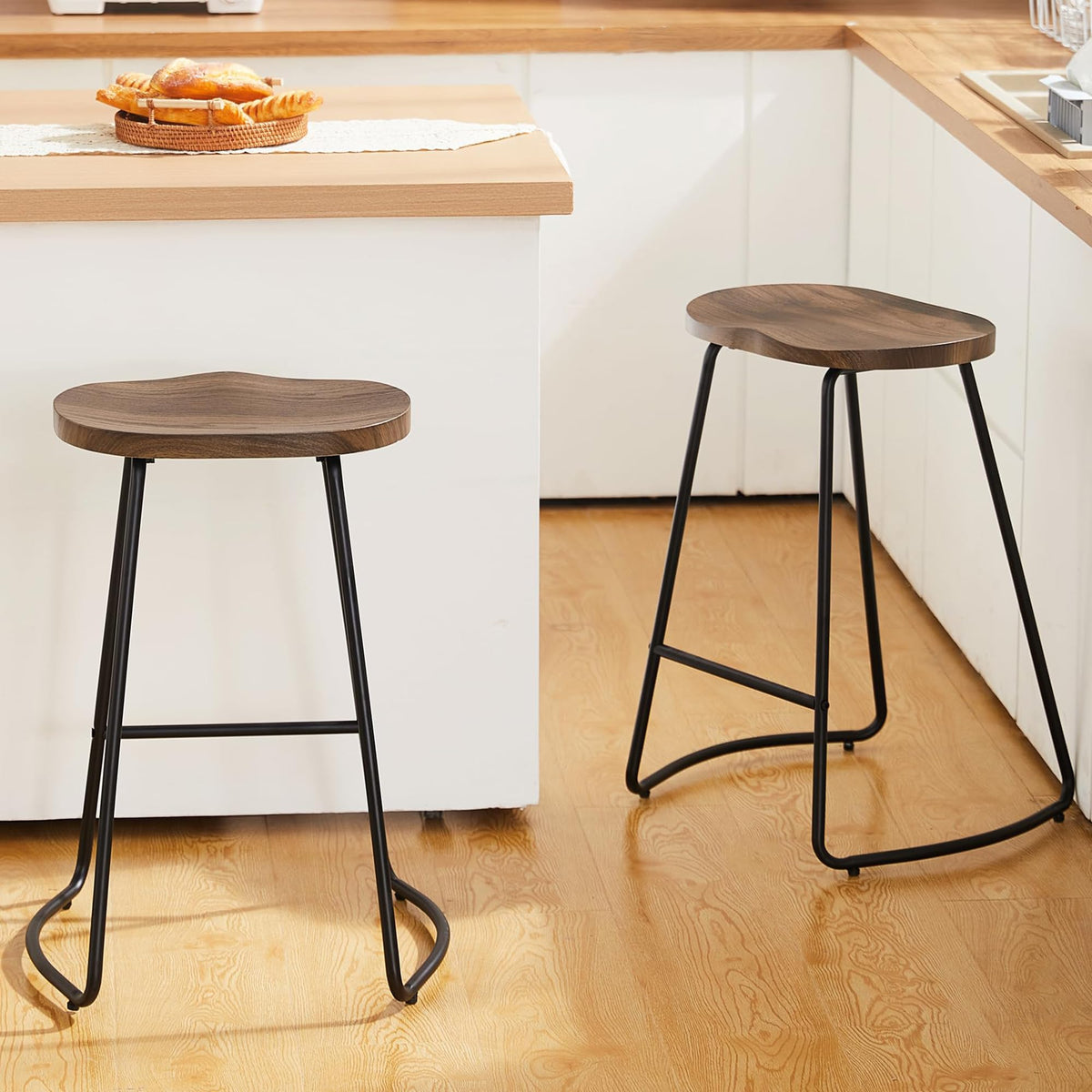 Heugah Barstools Set Of 2, 26' Wood Counter Height Bar Stools, Rustic Backless Bar Stools For Kitchen Island, Bar Chairs With Wood Saddle Seat (Brown, 2 Pcs 26Inch Counter Chair)