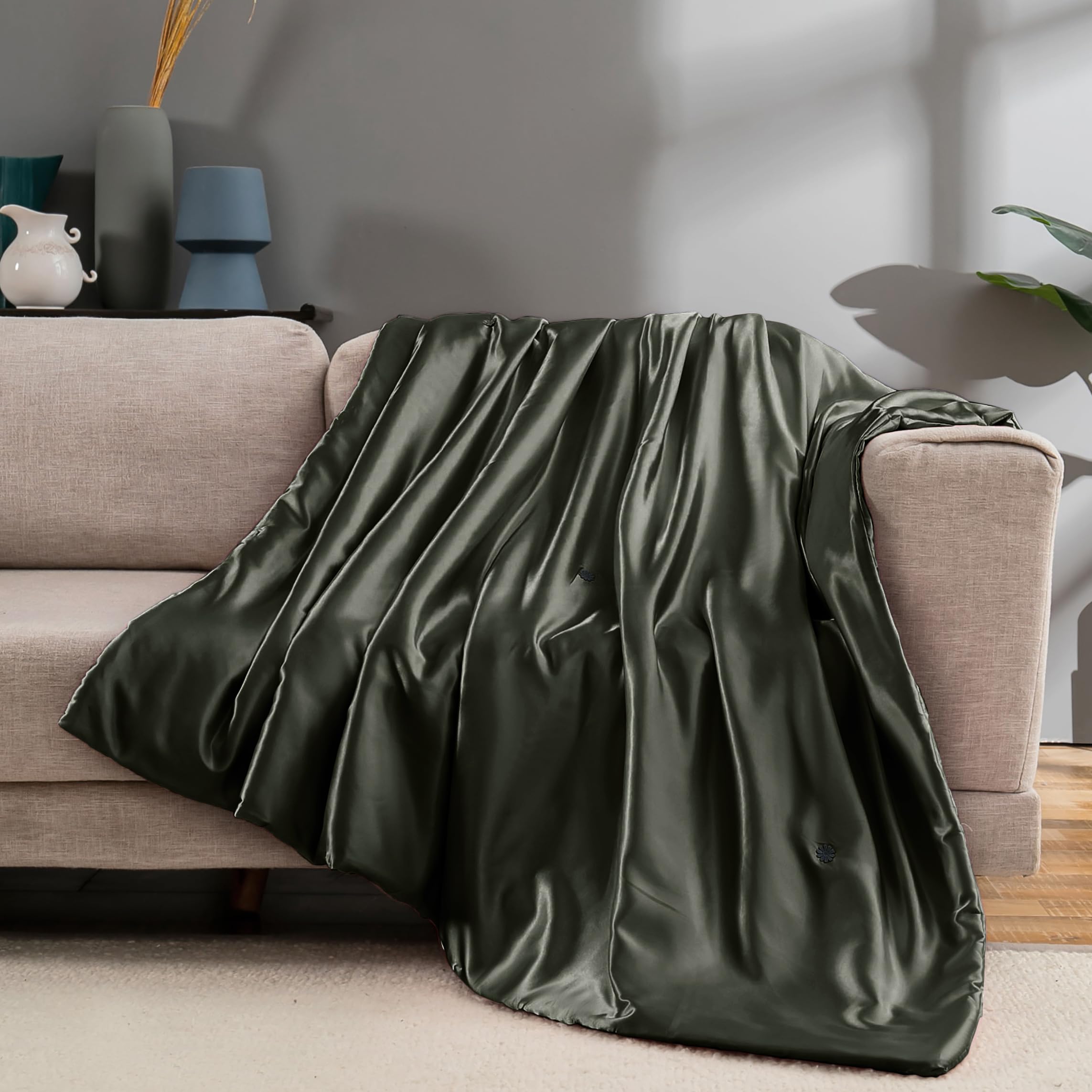 Vonty Satin Throw Blanket Dark Grey Satin Blankets 60X80 Inches, Cooling & Silky Throw Blanket Wrinkle-Free Cable Knit Throw Bla