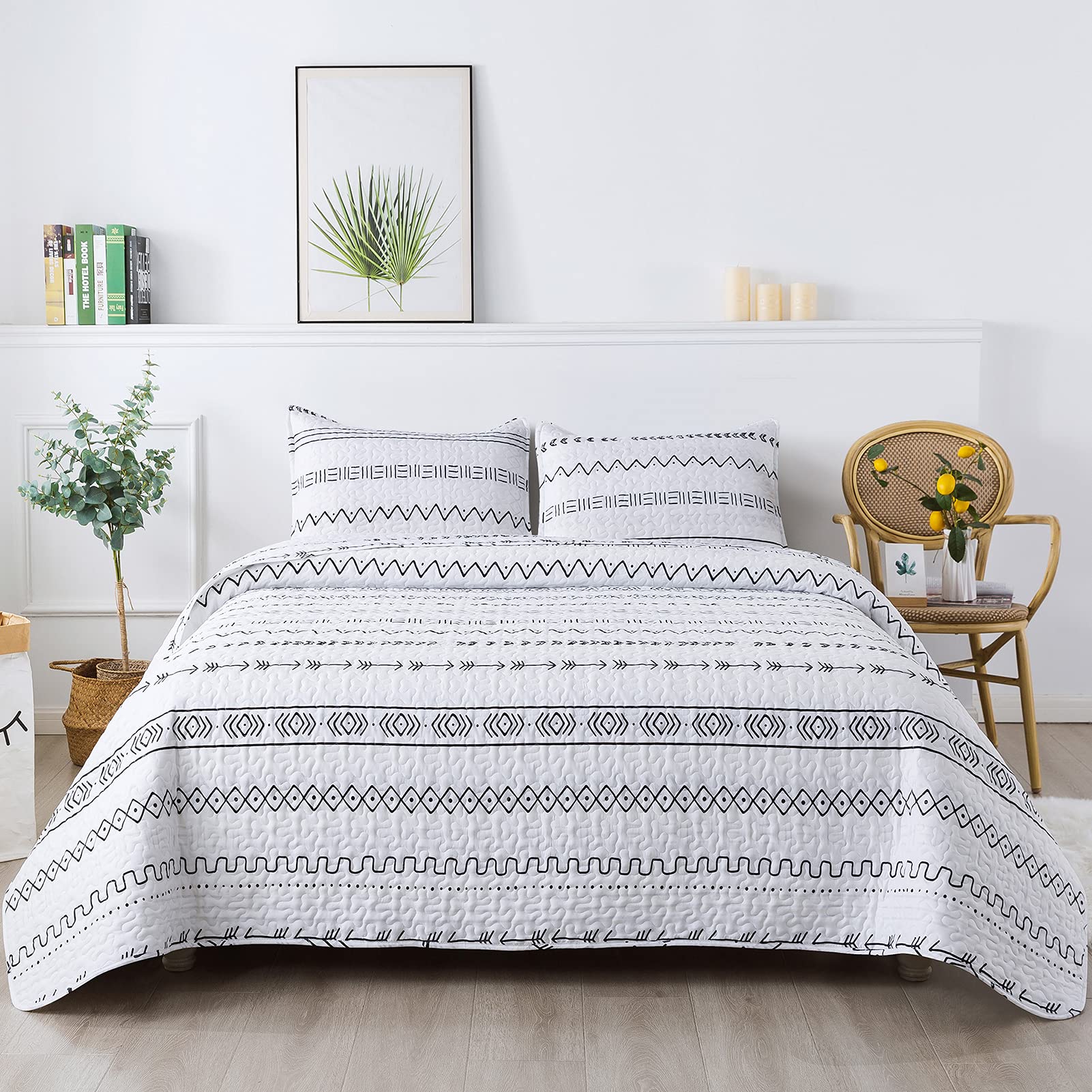 Andency White Quilt Set California King (112X104 Inches), 3 Pieces(1 Boho Printed Quilt And 2 Pillowcases), Bohemian Summer Ligh