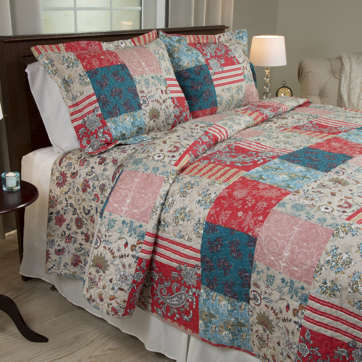 3-Piece Quilt Set - Mallory Classic Patchwork Full/Queen Quilt With 2 Pillow Shams - Machine Washable Lightweight Bedding By Lav