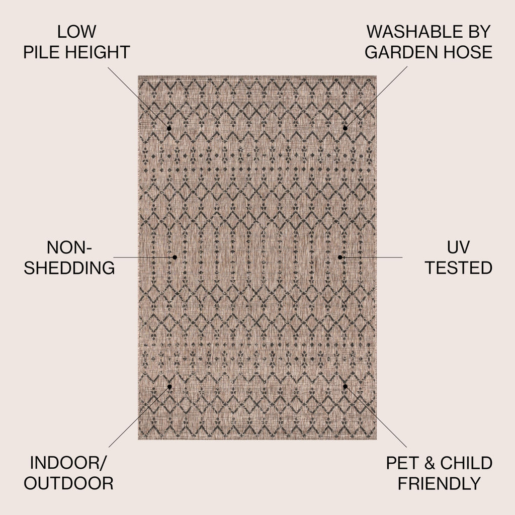 Jonathan Y Smb108D-6R Ourika Moroccan Geometric Textured Weave Indoor/Outdoor Area Rug, Bohemian, Scandinavian For Bedroom, Kitchen, Living Room, Easy-Cleaning, Natural/Black, 6' Round