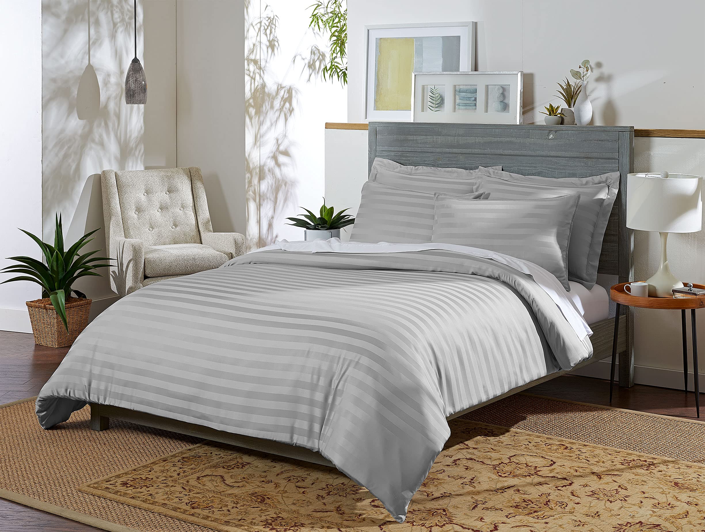 Pure Bamboo Queen Duvet Cover, 3 Piece Set, Genuine 100% Organic Viscose Derived From Bamboo, Luxuriously Soft And Cooling, 2 Pi