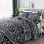 Travan 3-Piece Queen Quilt Set Striped Pattern Microfiber Soft Lightweight Bedding Set With Shams For All Season, Black Strips,