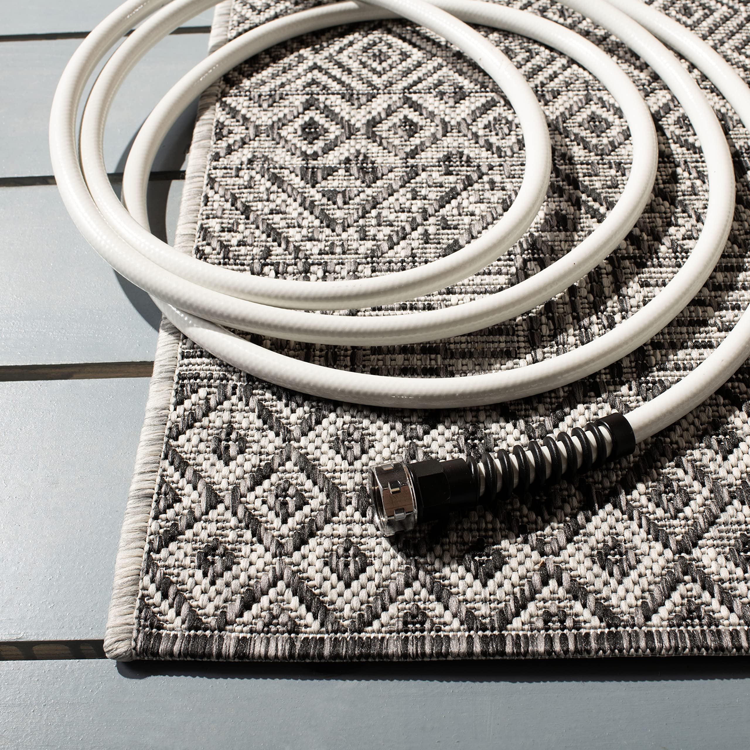 Safavieh Courtyard Collection 6'7' X 9'6' Grey/Black Cy8235 Indoor-Outdoor Waterproof Easy-Cleaning Patio Backyard Mudroom Area-Rug