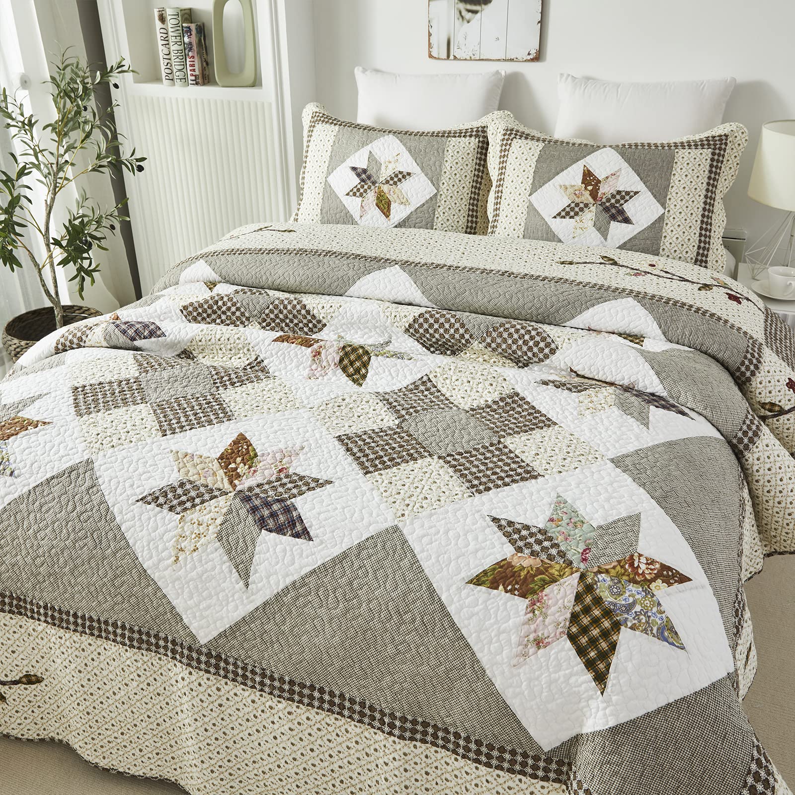 Brandream Queen Size Luxury Patchwork Quilts Premium Cotton Farmhouse Quilted Bedspread Vintage Quilt Set
