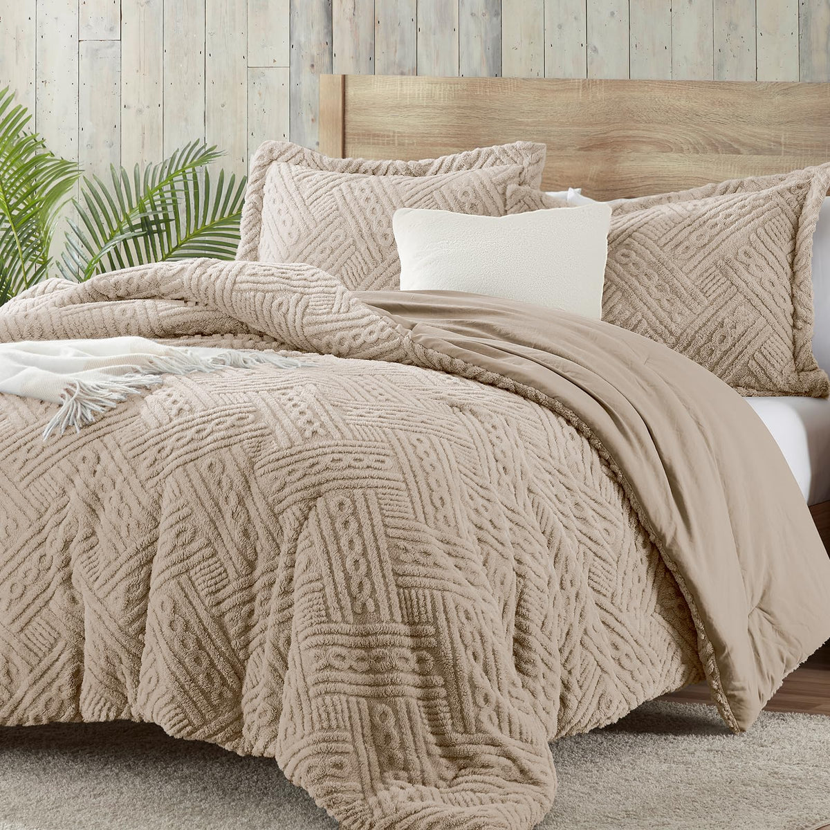 Homelike Moment Fleece Comforter Set Twin Beige, 2 Pieces Soft Fluffy Comforters Twin Xl Size Thick Warm Bed Comforter With Sham