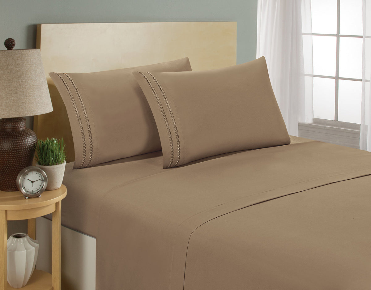 Elegant Comfort 1500 Premier Chain Design Hotel Quality Luxurious Silky Soft Wrinkle & Fade Resistant 4 Pc Sheet Set, Deep Pocke
