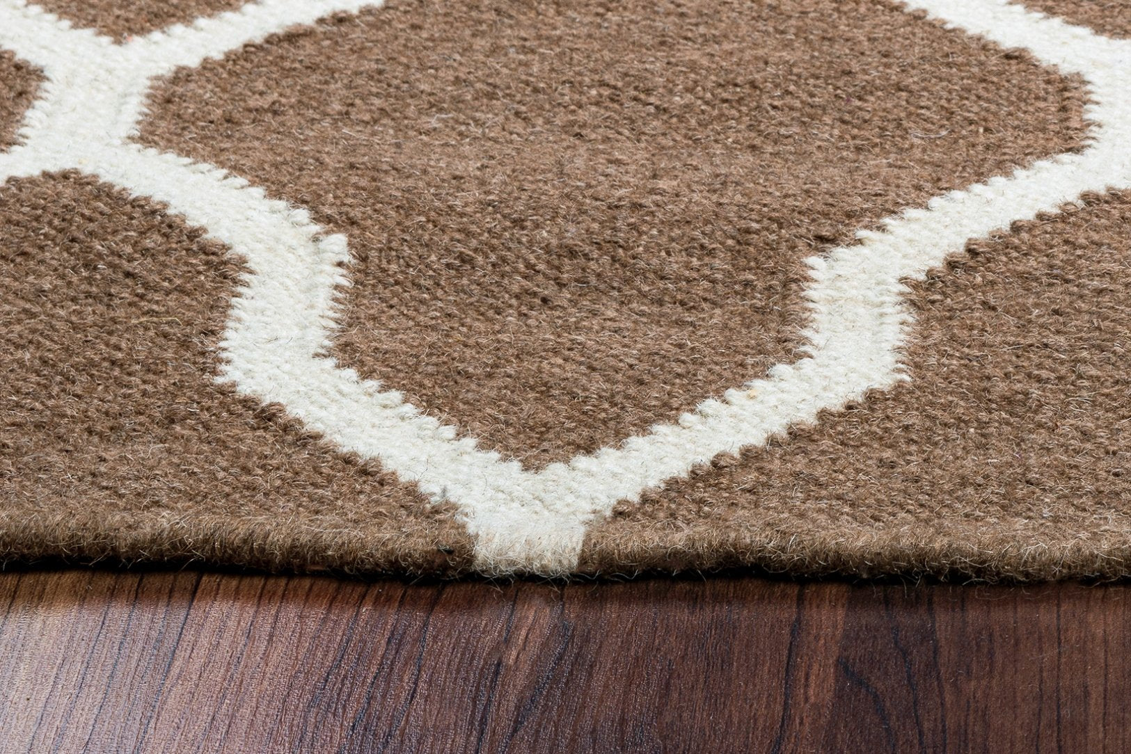 Rizzy Home | Sg2099 | Swing Collection | Wool Area Rug | 8' X 10' | Brown/Off White Trellis