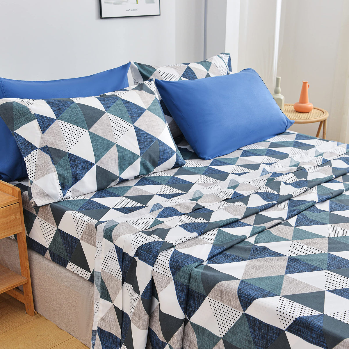 American Home Collection 4 Piece Print Bedding Sheets & Pillowcases Set Brushed Microfiber Wrinkle Free 14 Inches Deep Pocket Ab