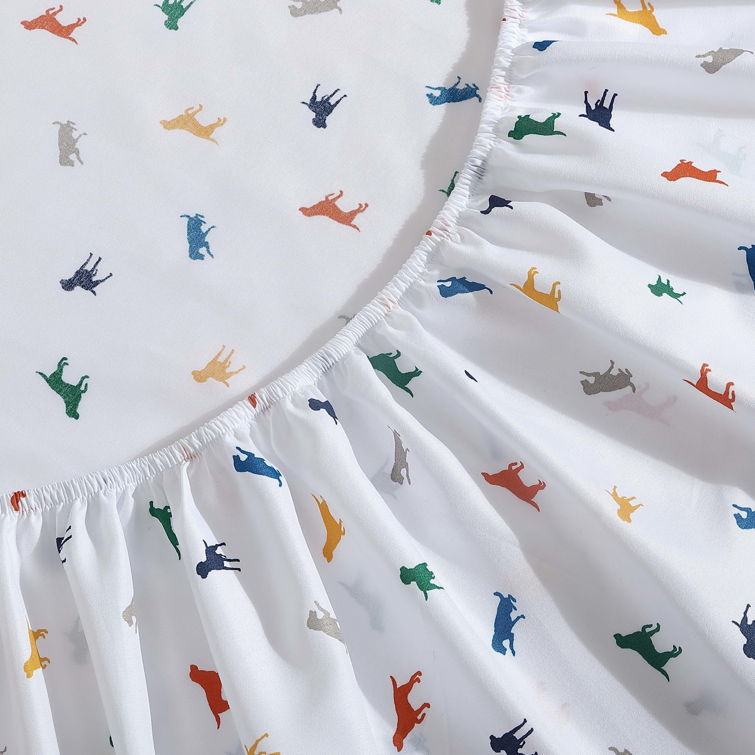 Eddie Bauer Kids - Twin Sheets, Stain Resistant Kids Bedding, Ideal For Toddler Bedding Set (Buddy The Dog White, Twin)