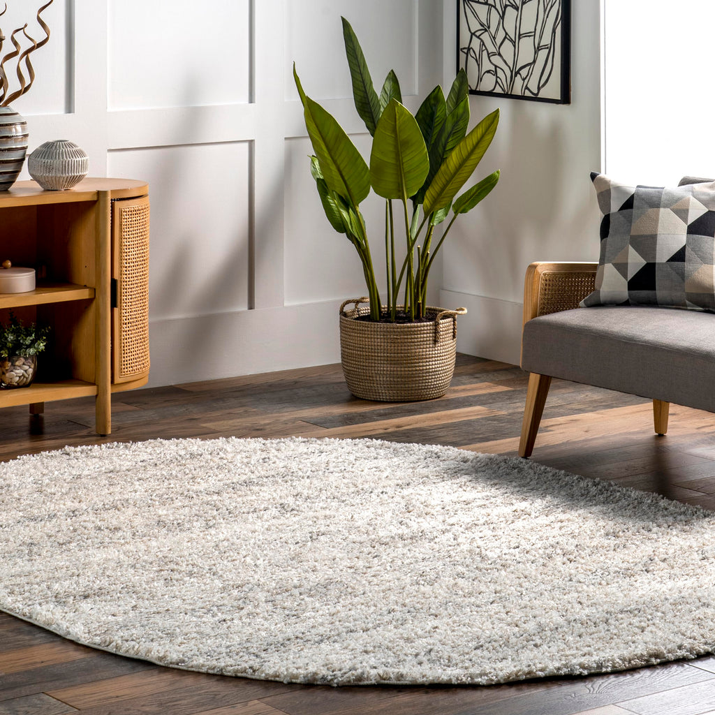 nuLOOM Brooke Shag Tasseled Area Rug - Oval 4x6 Shag Area Rug Casual Ivory Rugs for Living Room Bedroom Dining Room Nursery