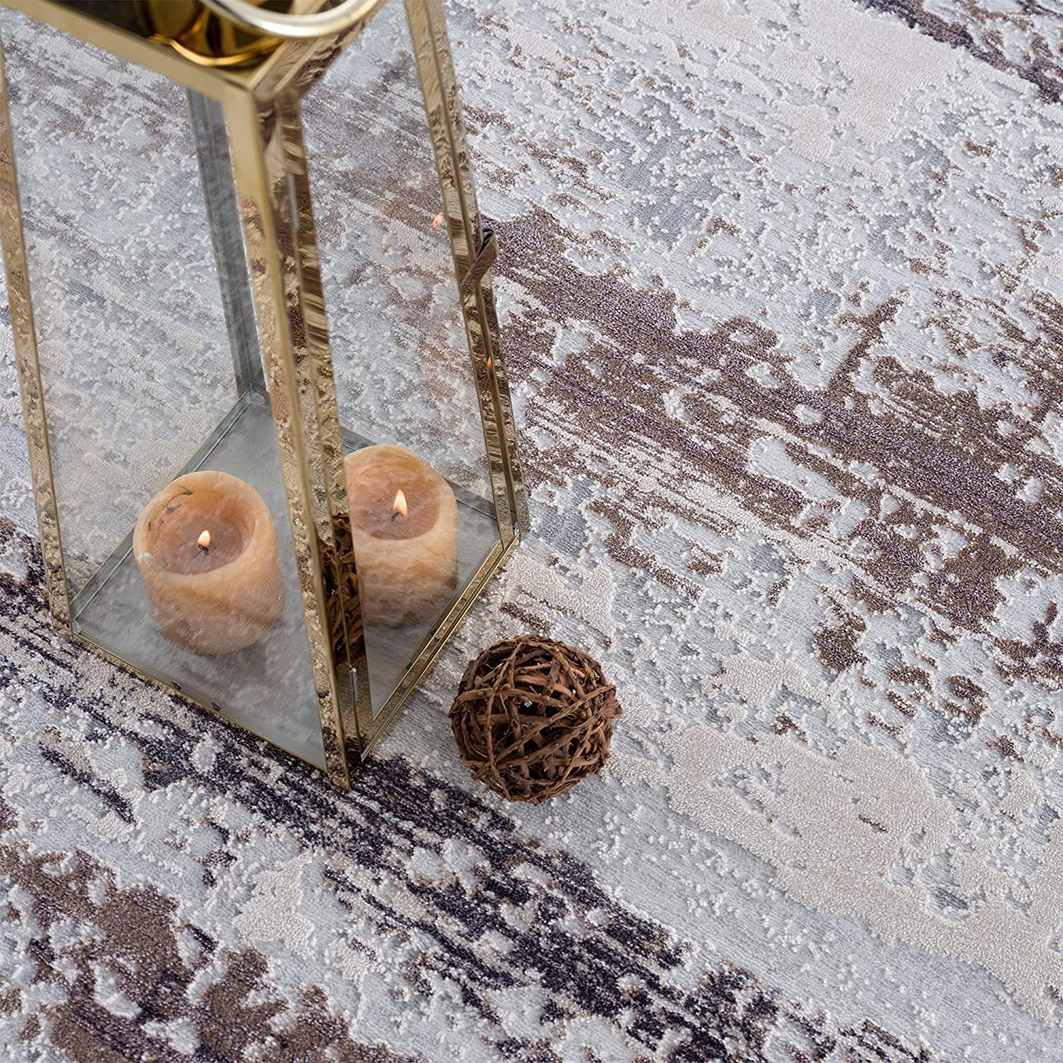 HomeRoots 100% High Grade Polypropylene 7â€ x 10â€ Violet Abstract Striations Area Rug