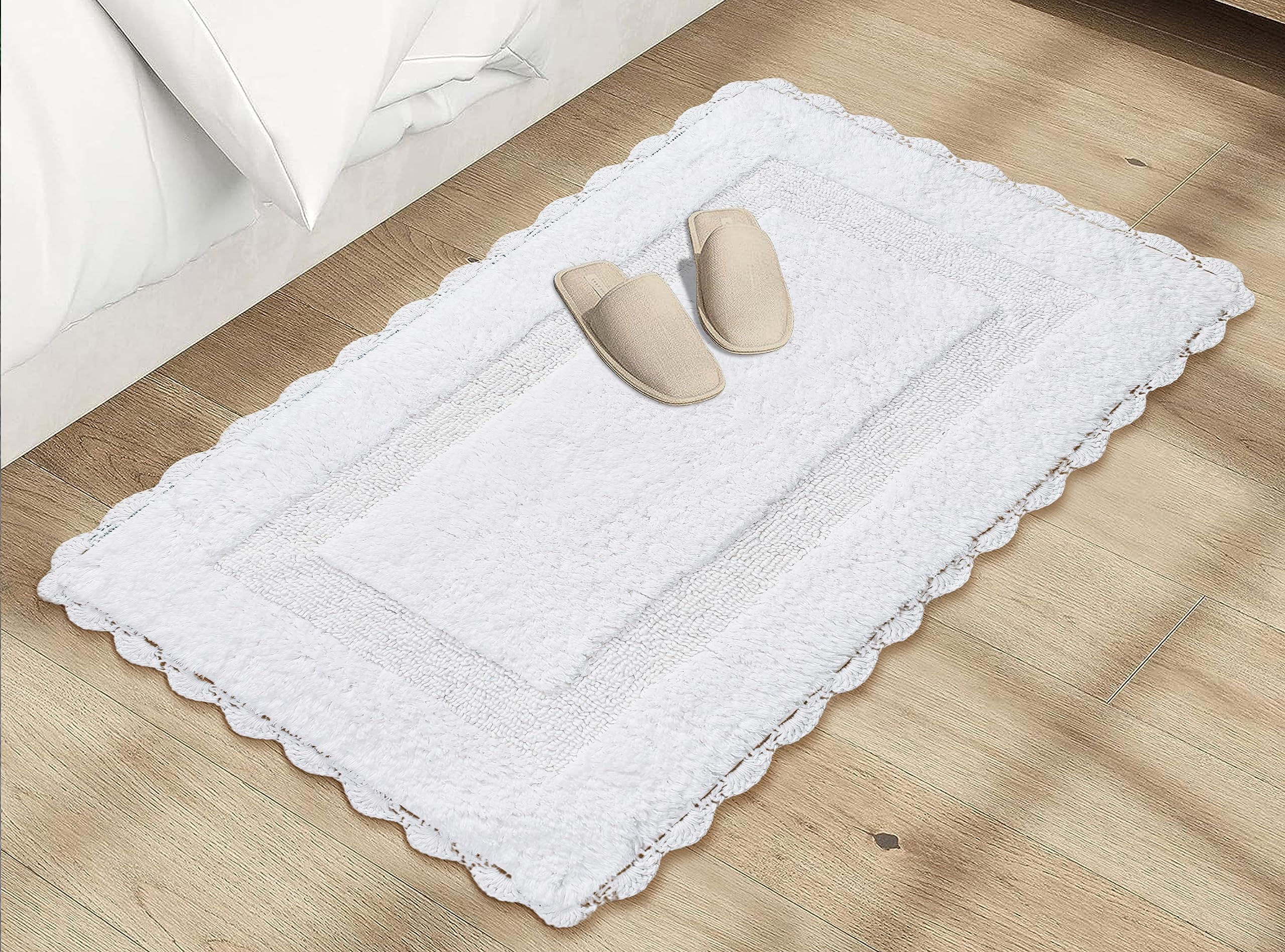 Bath Mat Rug 17''X24'' White, 100% Pure Cotton, Super Soft Bath Rugs, Plush & Absorbent, Hand Tufted Heavy Weight Construction,