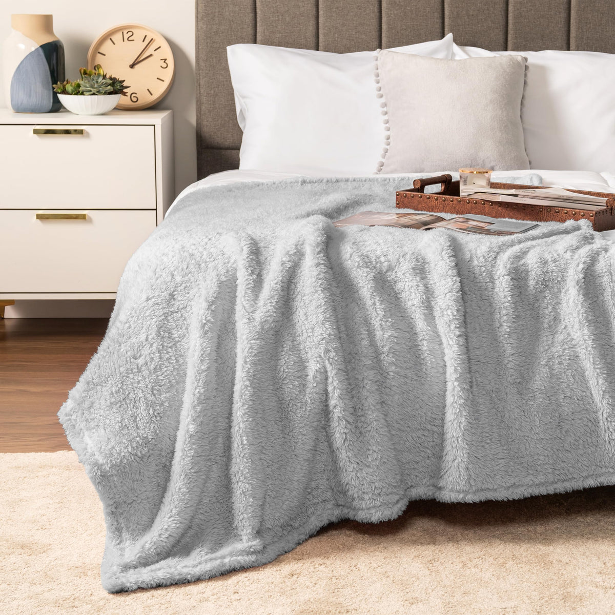 Pavilion Sherpa Bed Blanket Queen Size - Light Grey Plush Soft Cozy, Fluffy Microfiber, Fuzzy All Season, 90X90