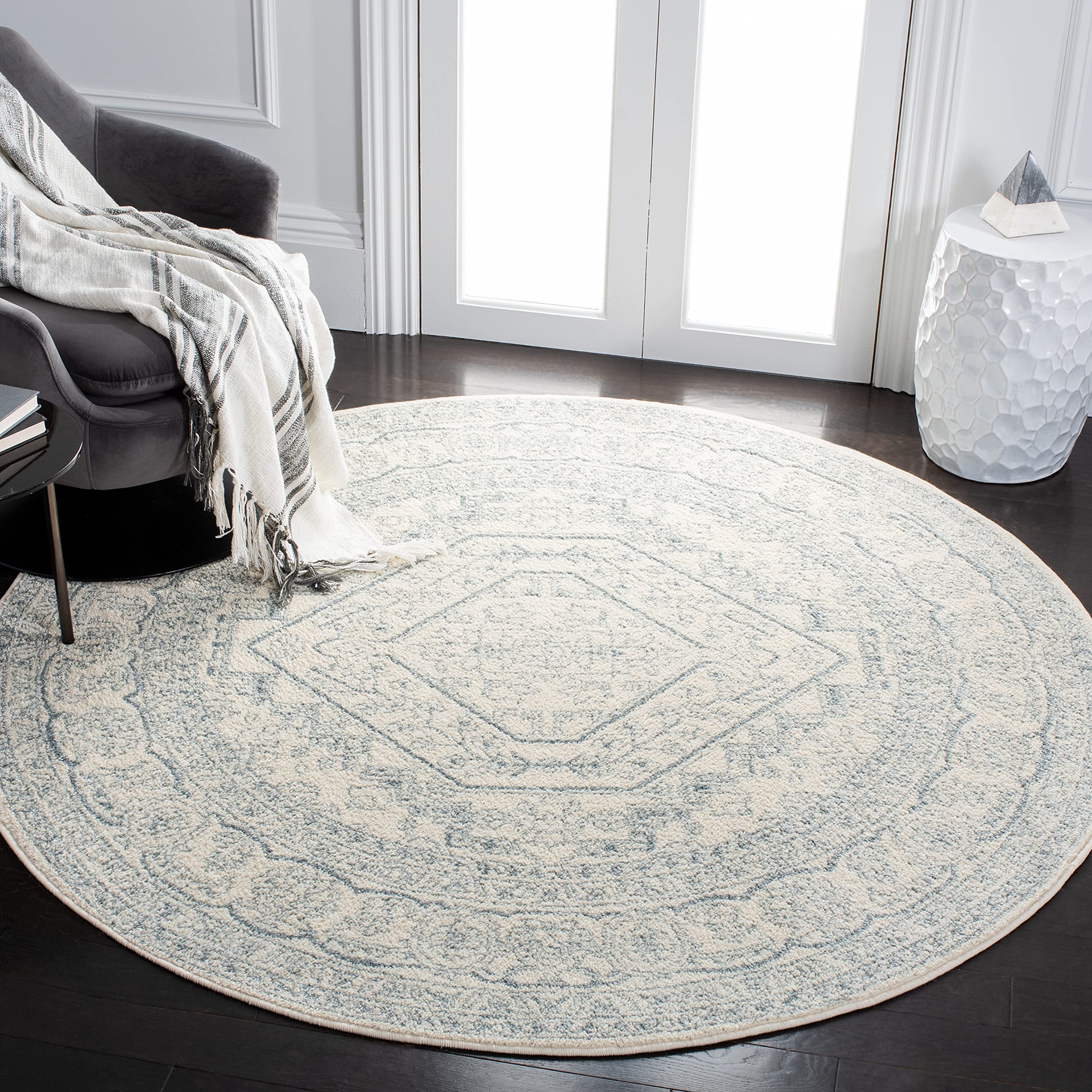 SAFAVIEH Adirondack Collection 4 Round Ivory / Slate ADR108S Oriental Medallion Non-Shedding Dining Room Entryway Foyer Living 