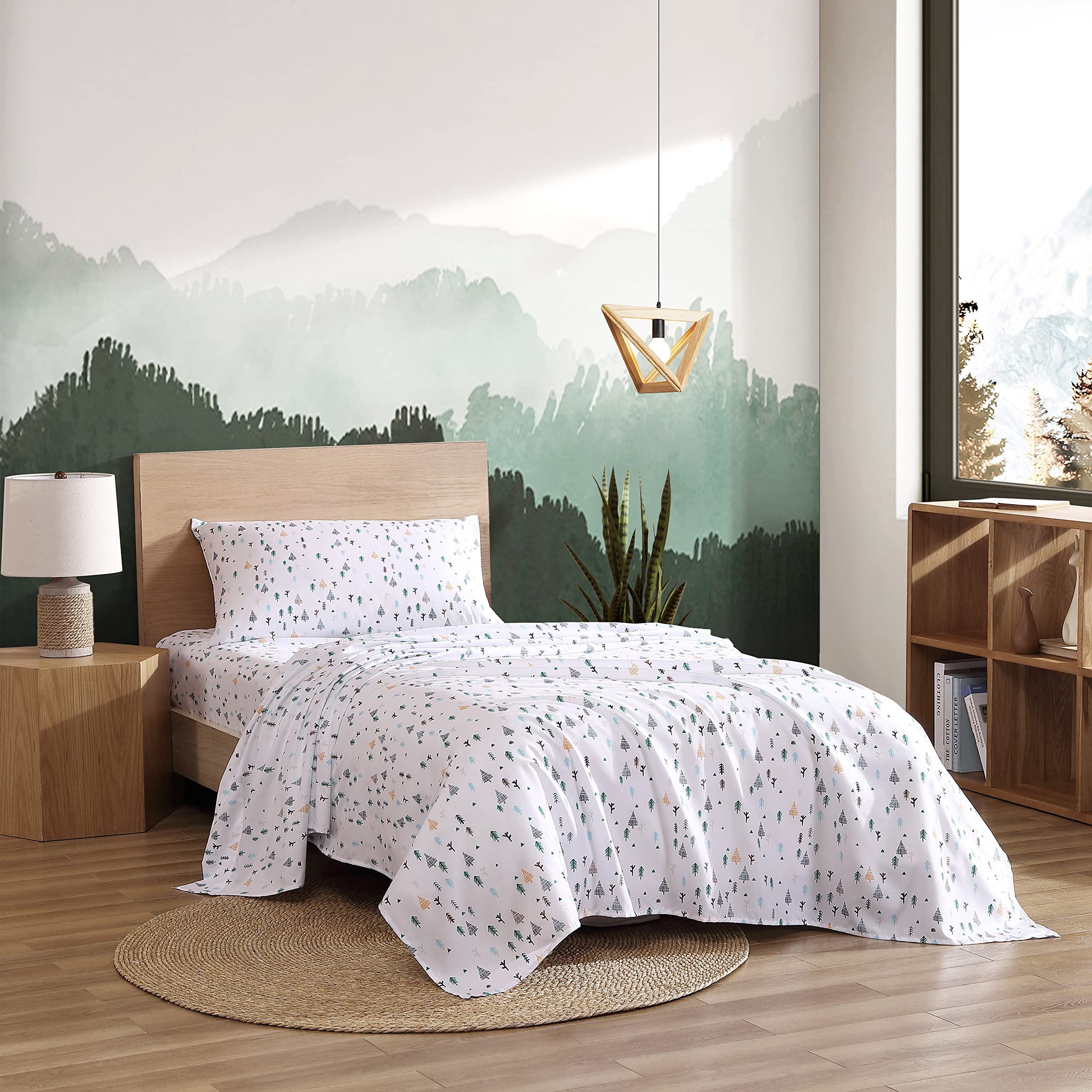 Eddie Bauer Kids - Queen Sheets, Stain Resistant Kids Bedding, Ideal for Toddler Bedding Set (Dreamland Green, Queen)