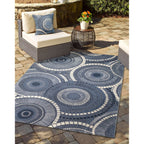 Liora Manne Marina Indoor/Outdoor Power Loomed Easy Care Pillows, 18 X 18-Inch, Circles Delft