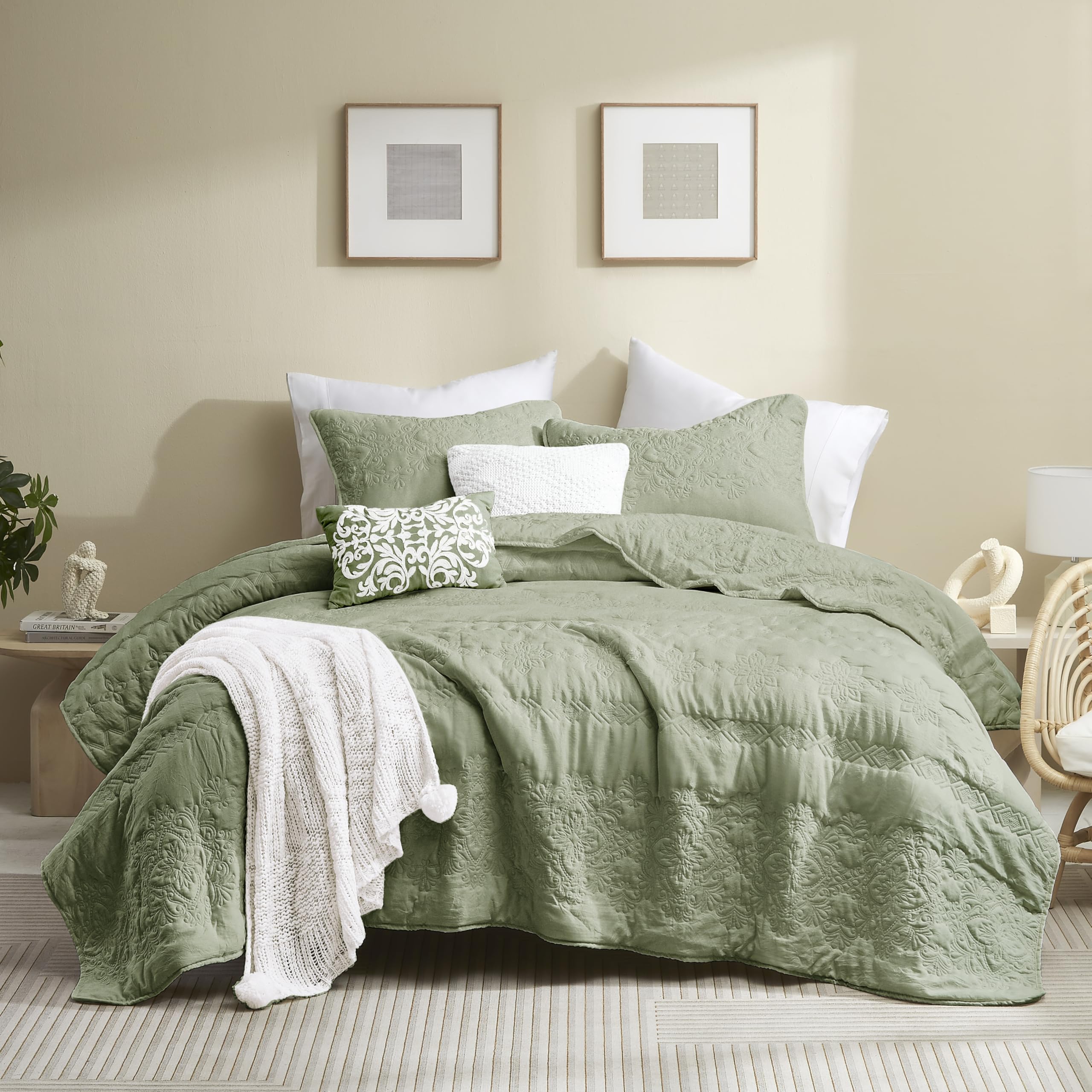 Boho Sage Green Quilt Twin Size Bedding Sets With Pillow Sham, Bohemian Lightweight Soft Bedspread Coverlet, Farmhouse Quilted B