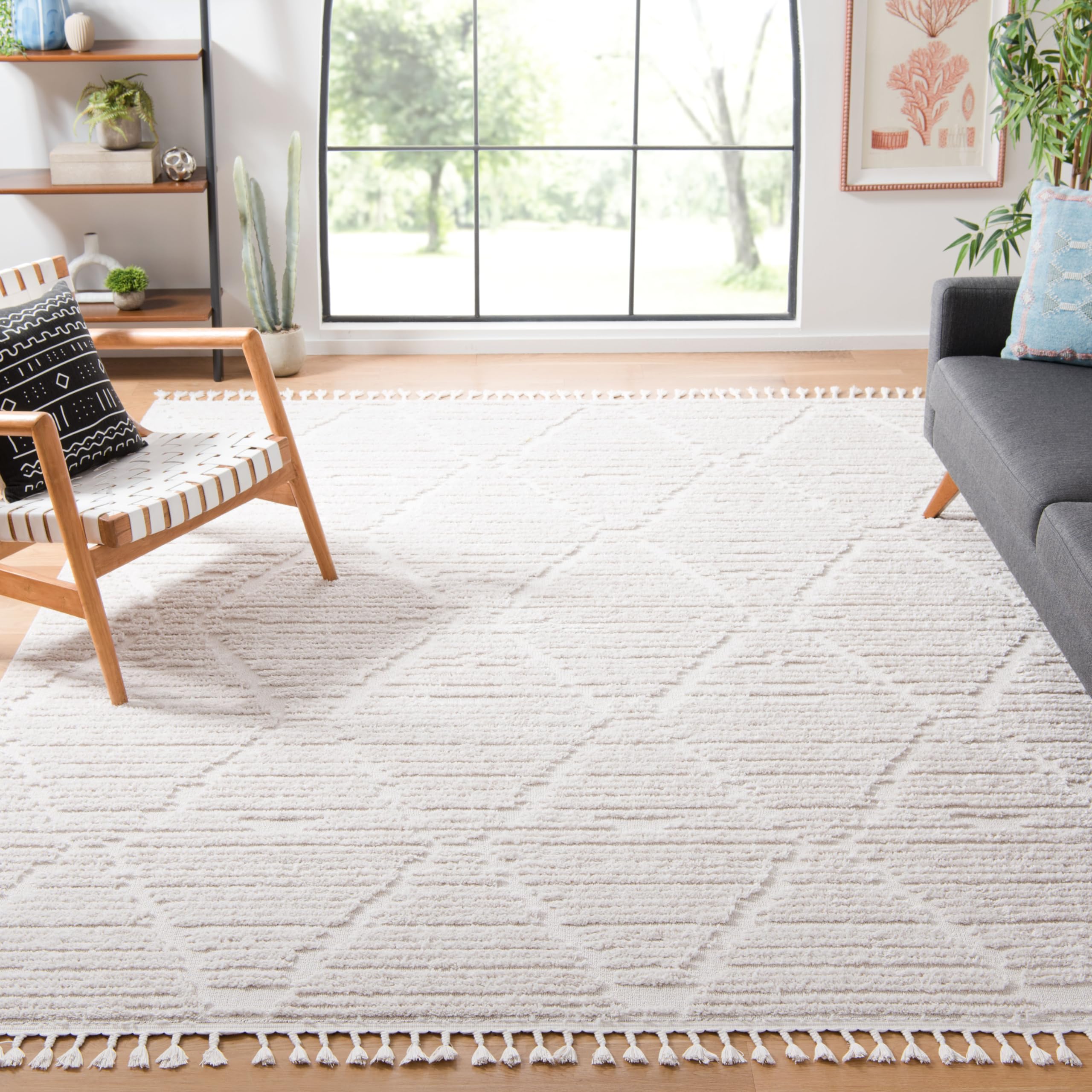SAFAVIEH Marrakech Collection Area Rug - 8 x 10, Beige, Moroccan Boho Tribal Tassel Design, Non-Shedding & Easy Care, Ideal fo