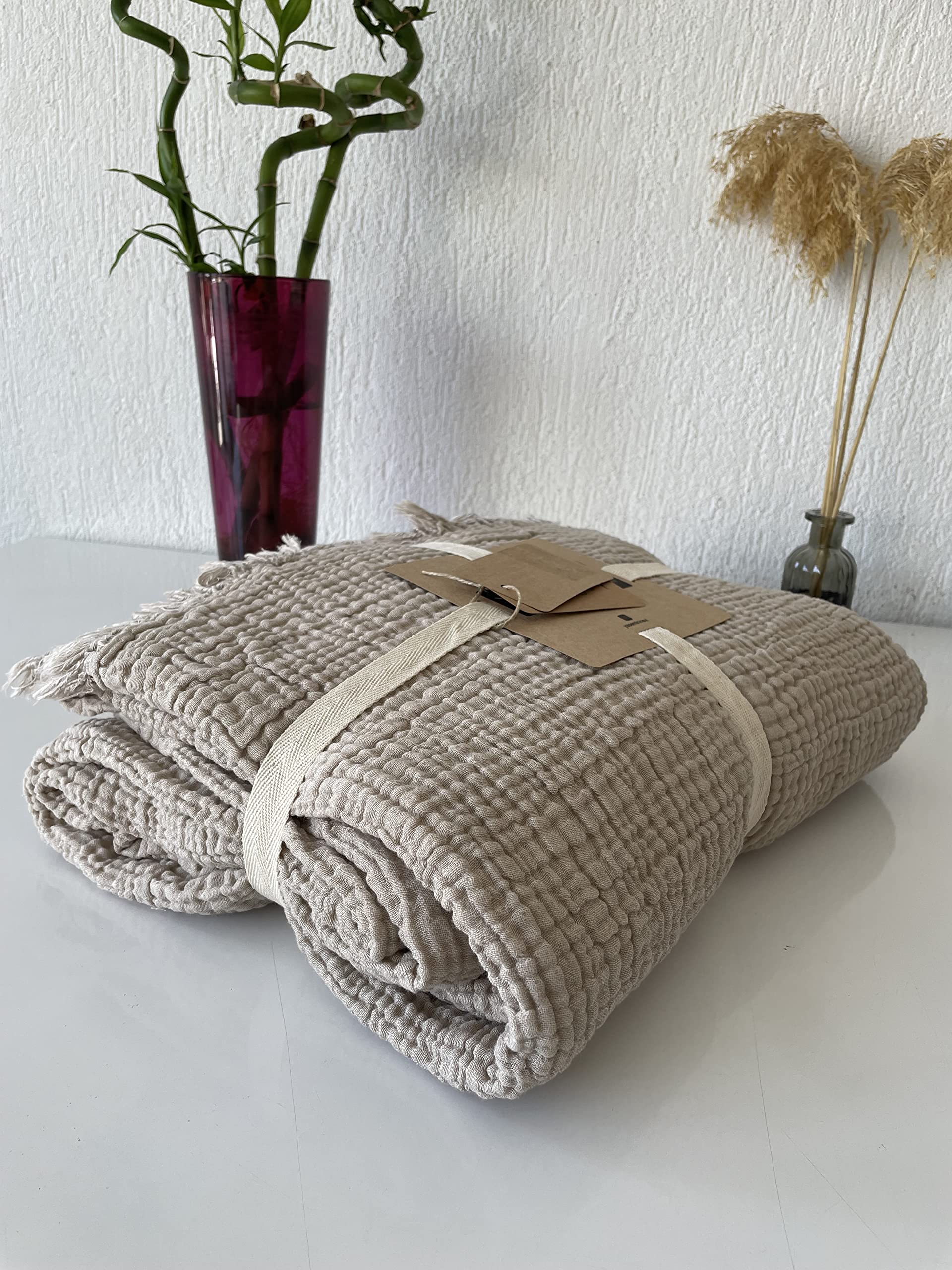 Muslin Blanket 100% Cotton, 4 Layers Bedspread, Soft Turkish Cotton Muslin Bed Cover, Reversible Coverlet, Beige (King Size 95X1