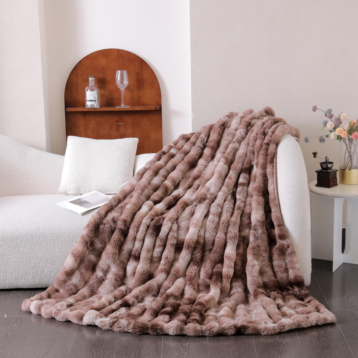 Ukeler Ultra Soft Throw Blanket 50'X60', Brown Fluffy Blankets & Throws Faux Fur Blanket For Couch, Bed, Sofa Cozy Plush Warm