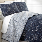 Southshore Fine Living, Inc. Oversized King Quilt Bedding, 3-Piece, King Size Blue Quilt Set With 2 Shams, Botanical Leaves Prin