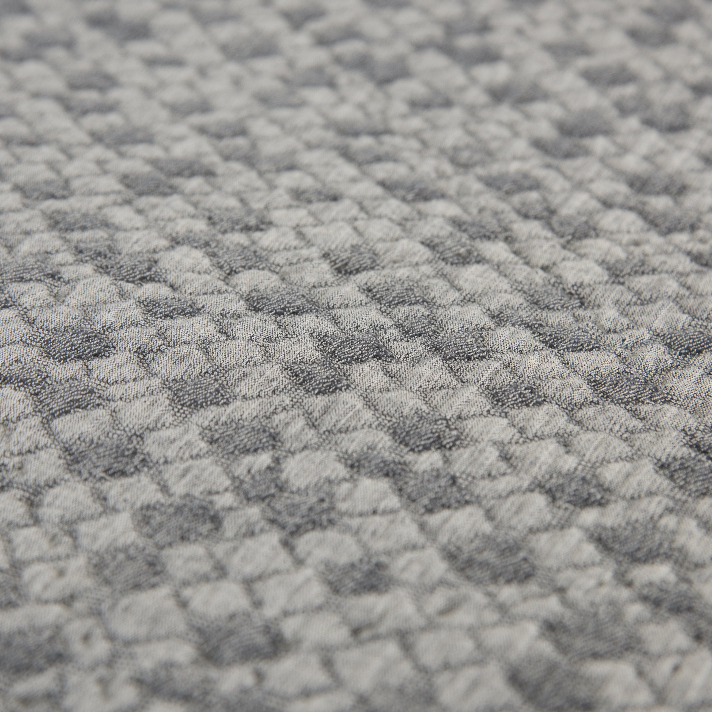 Rizzy Home | BQ4528 | Polyester King Sham | 20"x36" Blue/Gray/Nuetral Solid