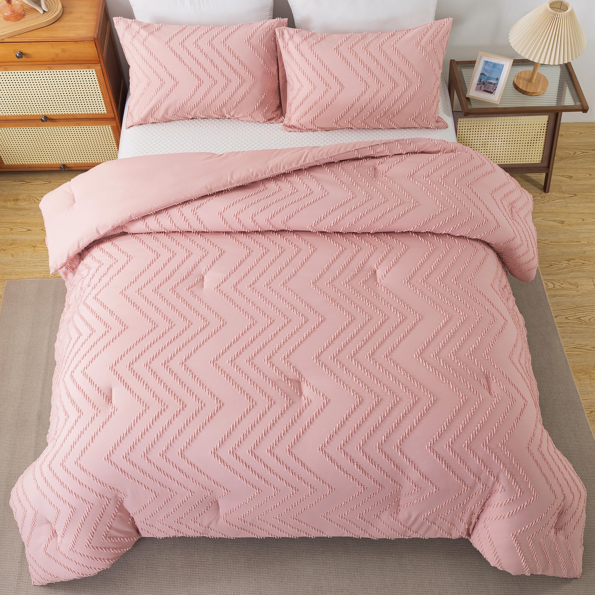 Andency Pink Comforter Set Queen, Boho Cute Girls Women Soft Fluffy Warm Lightweight Bedding Comforter Sets For Queen Bed, 3 Pieces Chevron Tufted Aesthetic Microfiber Comforter Set