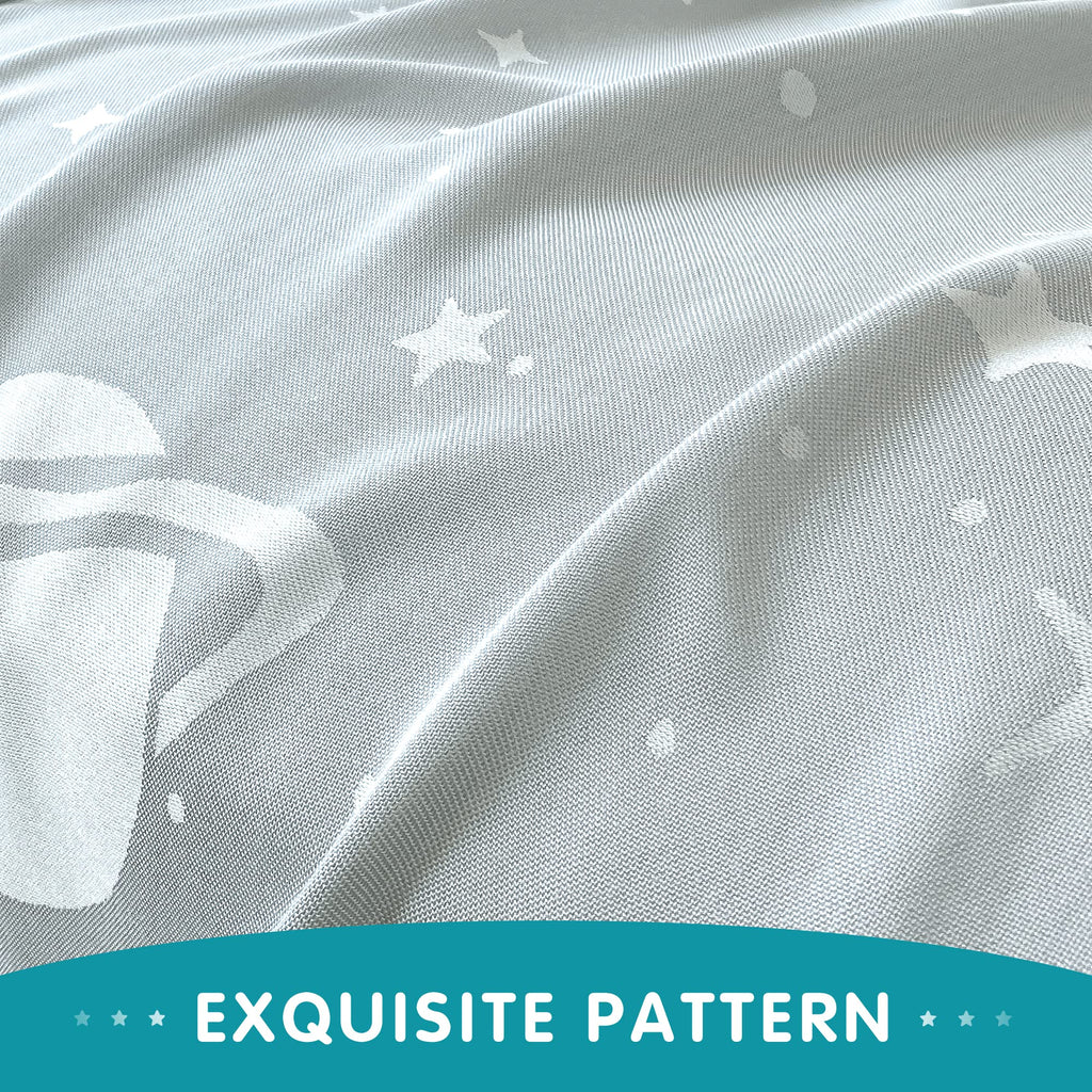 AmyHomie Grey Space Cooling Blanket for Kids, Soft Summer Throw 50x60 for Hot Sleepers, Boys & Girls