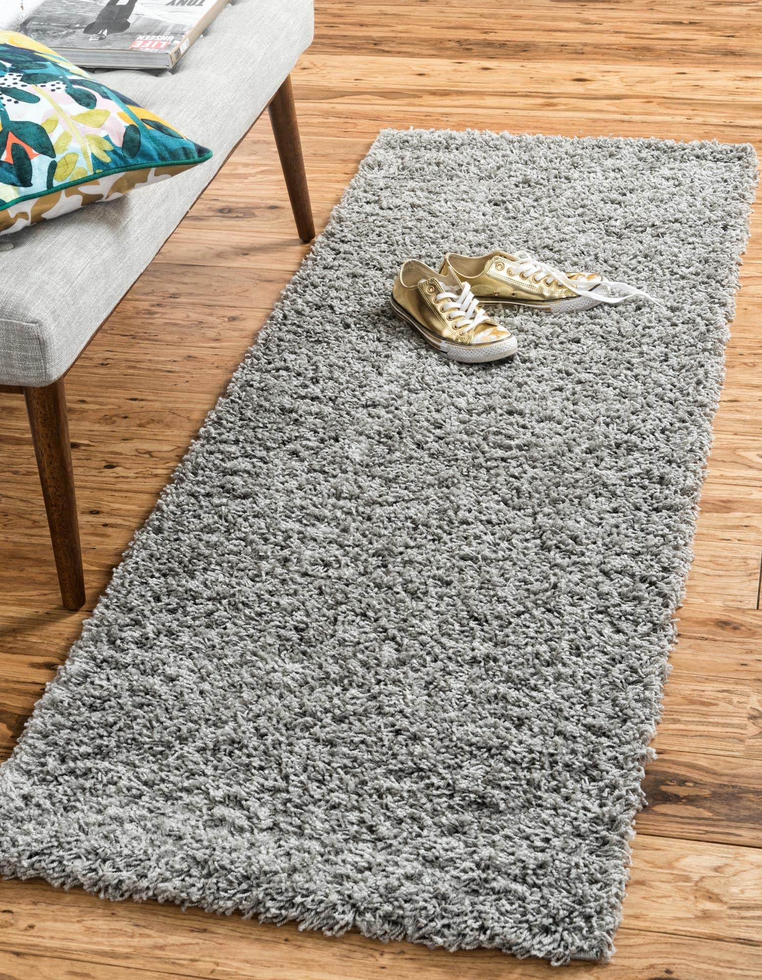 Rugs.com - ber Cozy Solid Shag Collection Rug - 13 Ft Runner Cloud Gray Shag Rug Perfect for Hallways, Entryways
