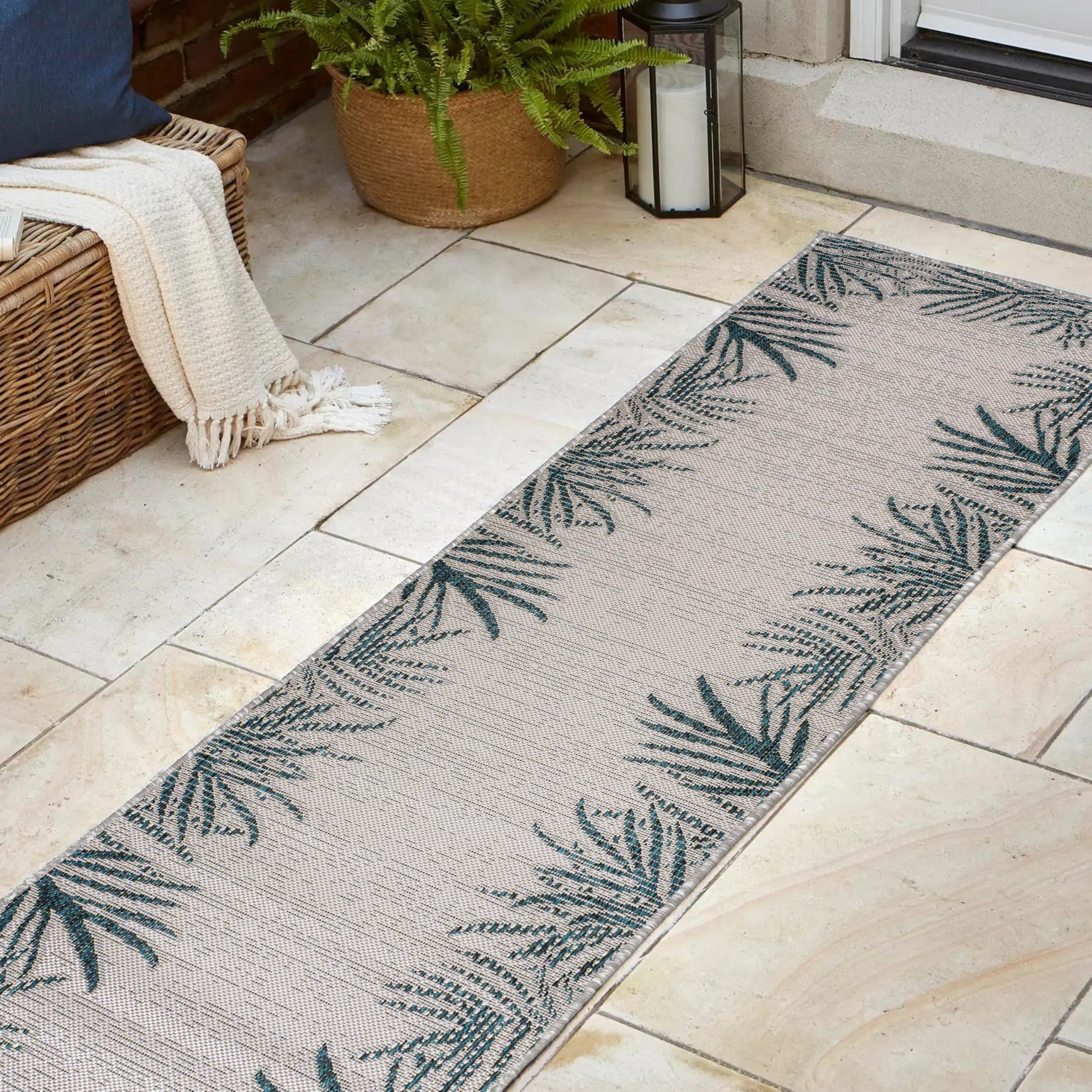 Jonathan Y Tsn207C-28 Isla Coastal Cottage Palm Frond Border Blue/Cream 2 Ft. X 8 Ft. Indoor/Outdoor Runner Rug, Easy Cleaning,