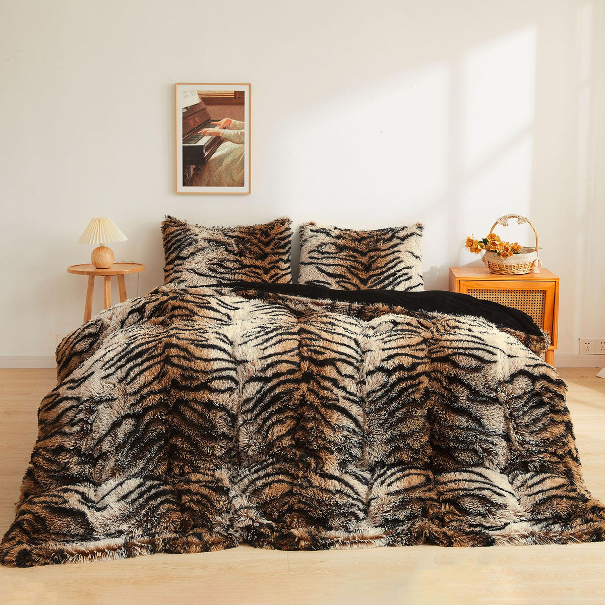 Xege Tiger Print Fluffy Faux Fur Duvet Cover Set, 3 Pieces Soft Plush Shaggy Fuzzy Bedding Set(1 Farmhouse Comforter Cover + 2 F