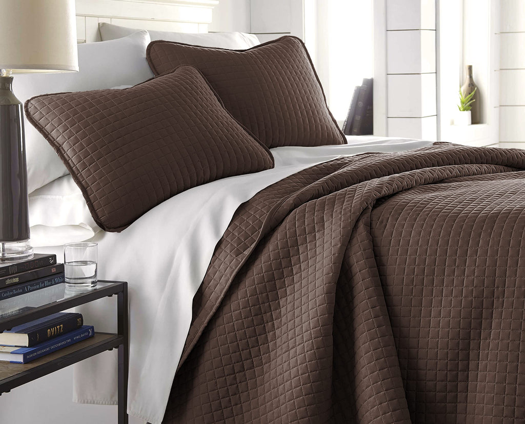 Southshore Fine Living, Inc. Oversized King Quilt Bedding Set, Soft Brushed Microfiber Bedspread, Pet Hair Resistant Bedding, Ca